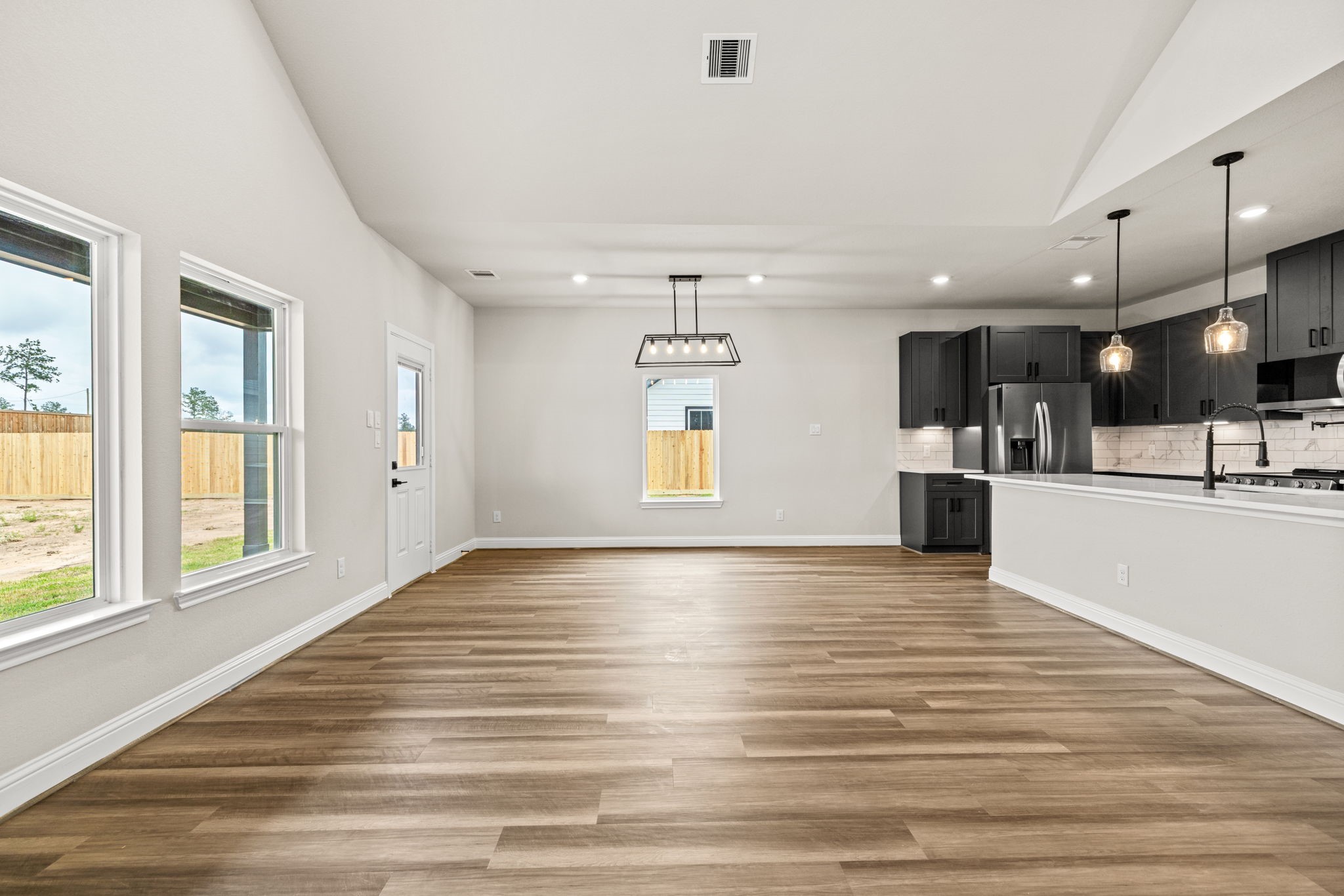 This home is currently under construction, with the opportunity to select your preferred exterior and interior finishes. Please contact our Sales Consultant for full details, available selections, and current availability. Photo shown is a sample of a recently completed home and is for reference only.