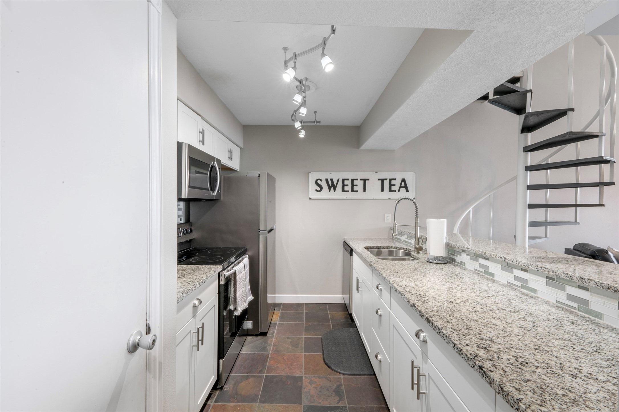 12600 Melville Drive, #313A, Montgomery, TX 77356