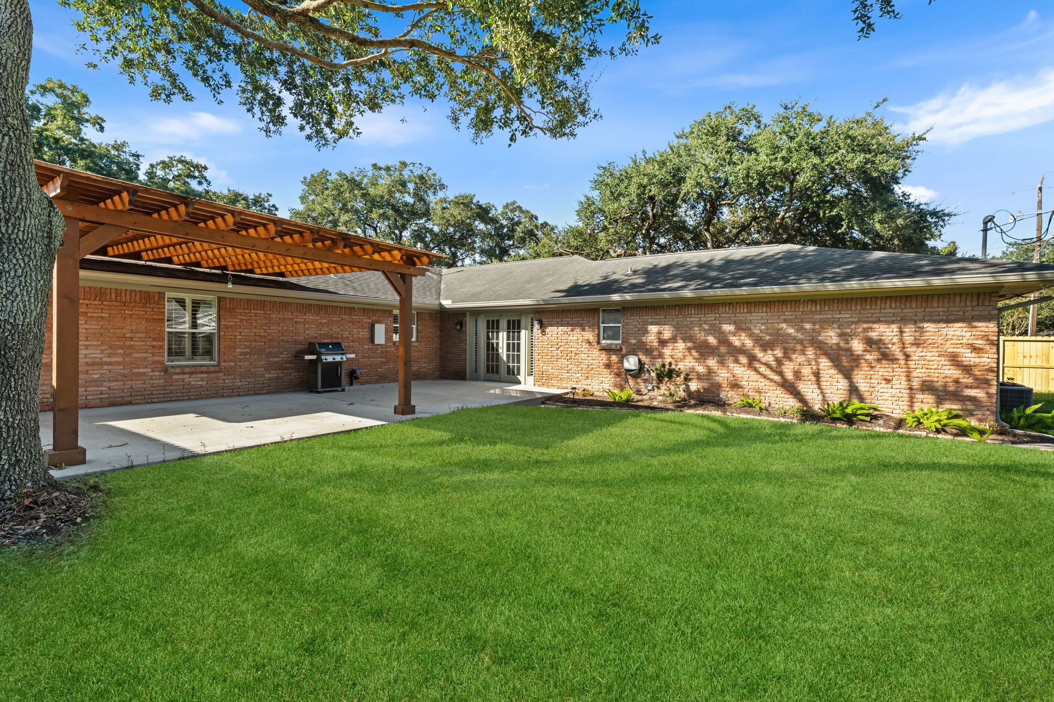 4630 Willowbend Boulevard, Houston, TX 77035
