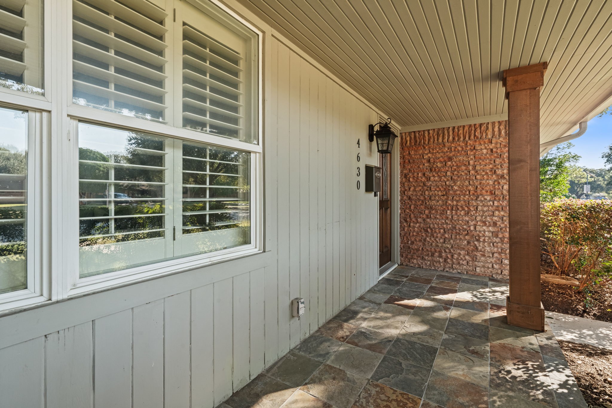 4630 Willowbend Boulevard, Houston, TX 77035