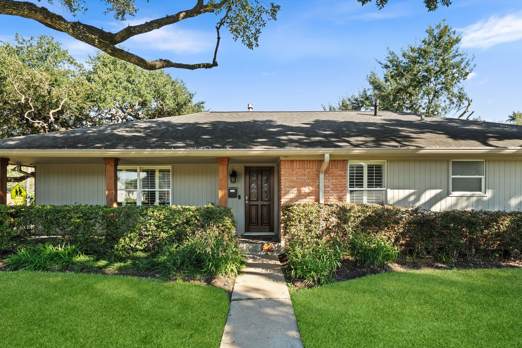 4630 Willowbend Boulevard, Houston, TX 77035 4630 Willowbend Boulevard, Houston, TX 77035