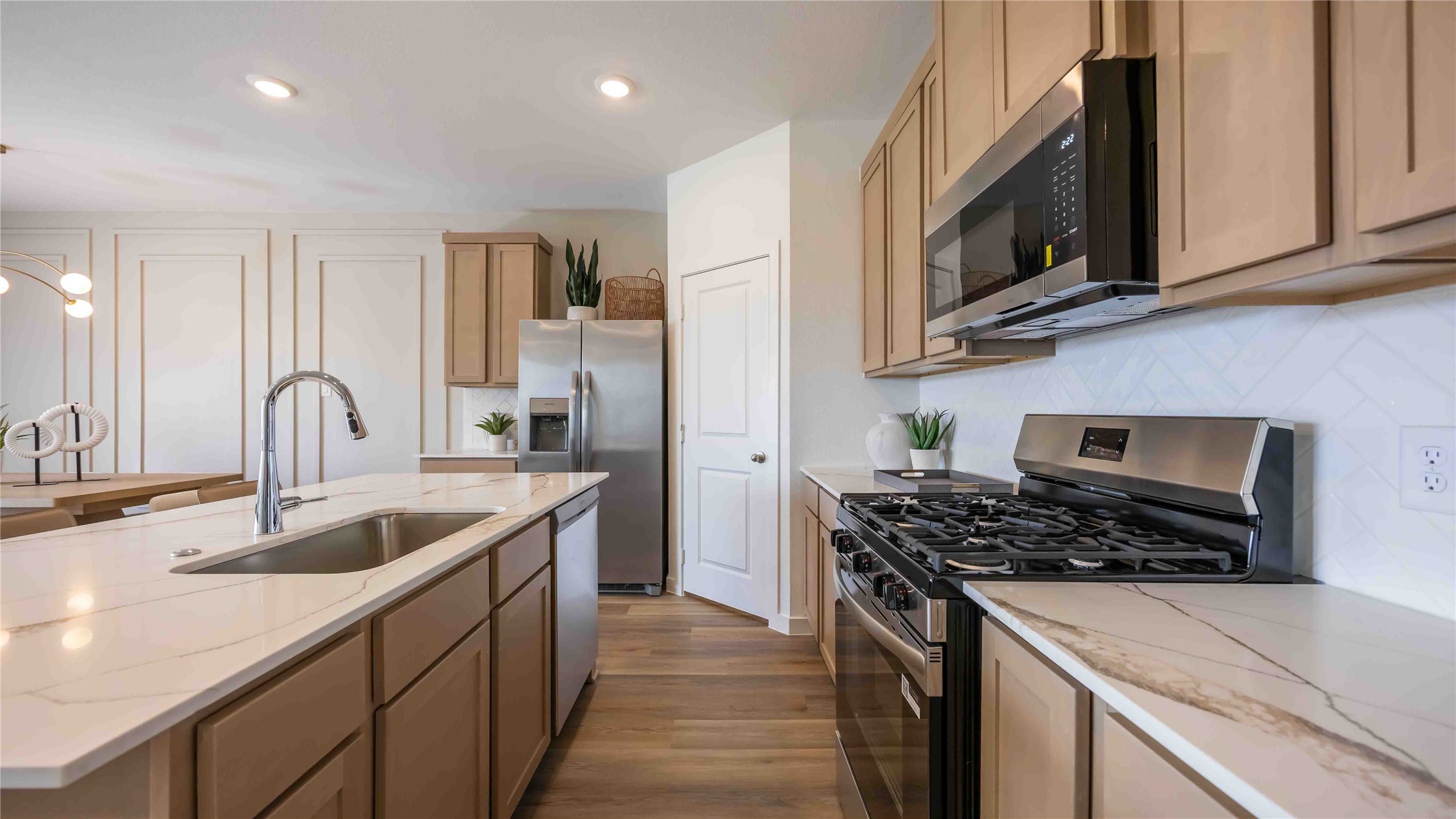 835 Gran Torino Drive, Houston, TX 77051