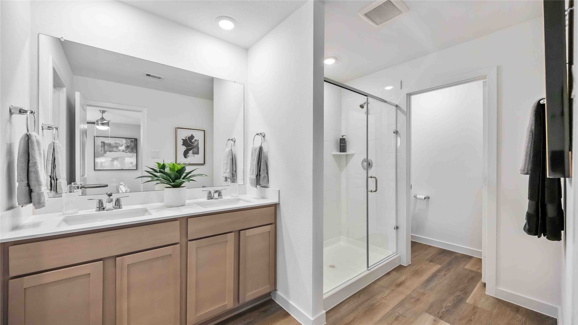 835 Gran Torino Drive, Houston, TX 77051
