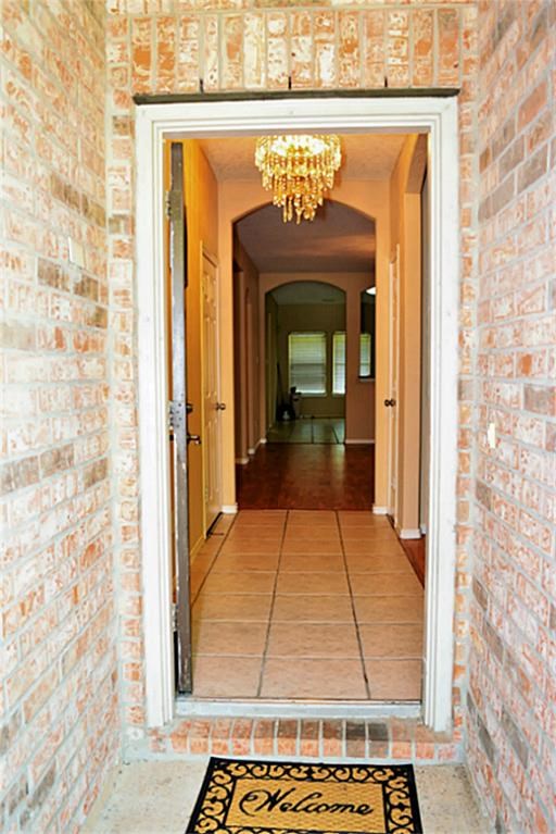 9227 Gammon Oaks Drive, Houston, TX 77095