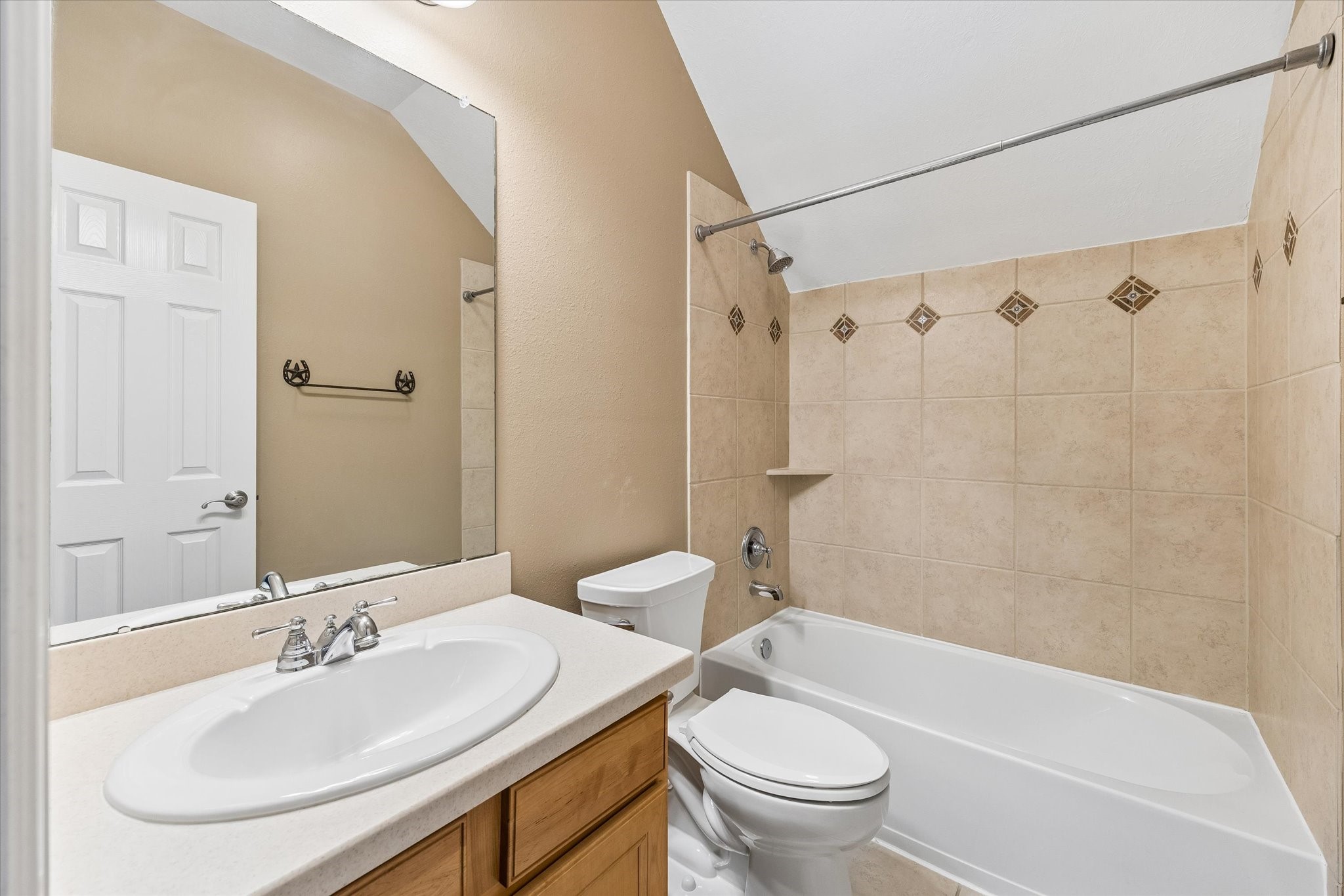 106 W Arbor Camp Circle, Spring, TX 77389