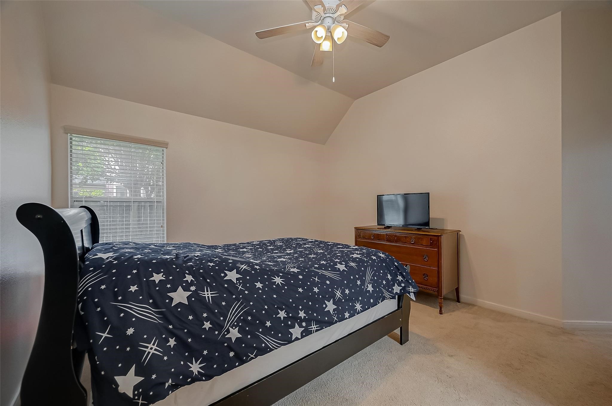 2802 Stock Creek Lane, Richmond, TX 77406