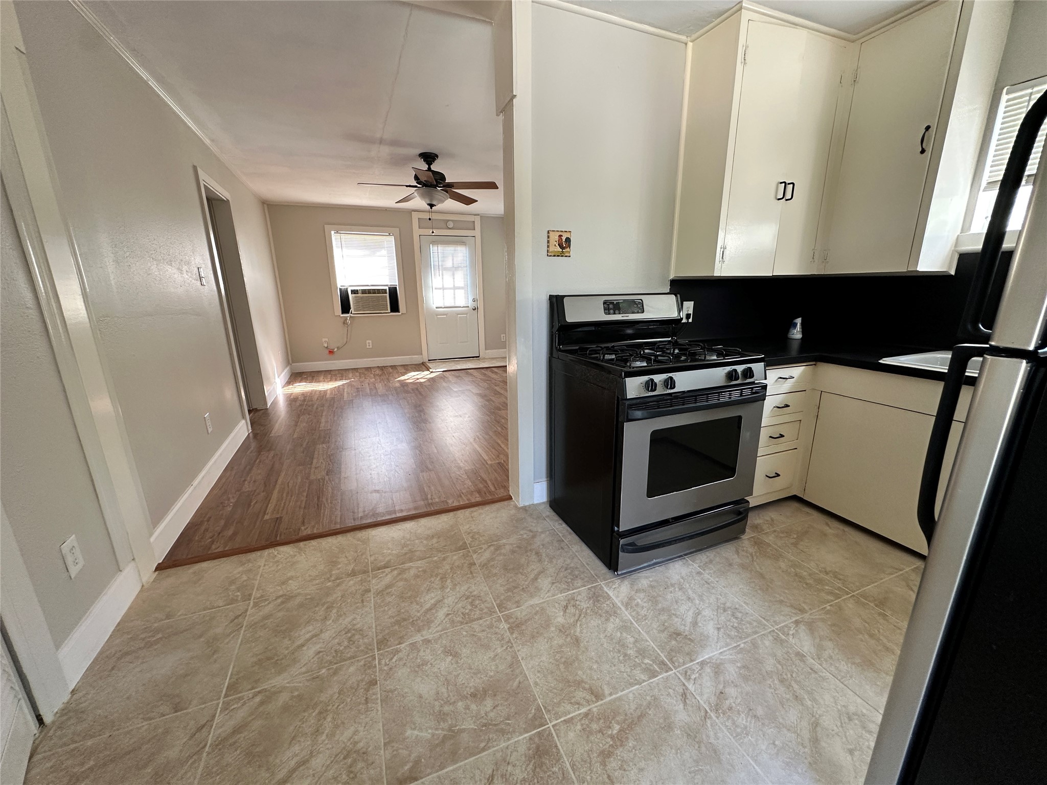 7110 Mchenry Street, #B-TOP, Houston, TX 77087