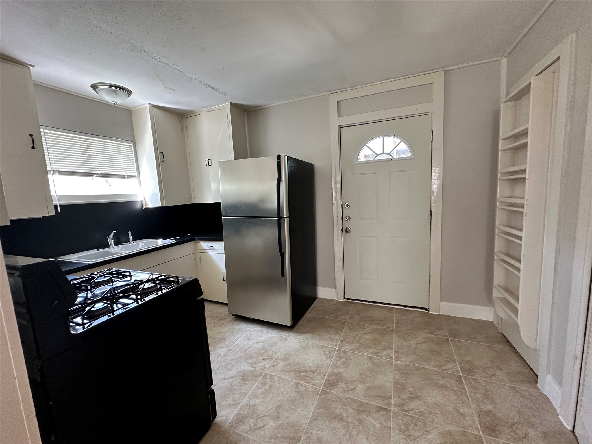 7110 Mchenry Street, #B-TOP, Houston, TX 77087