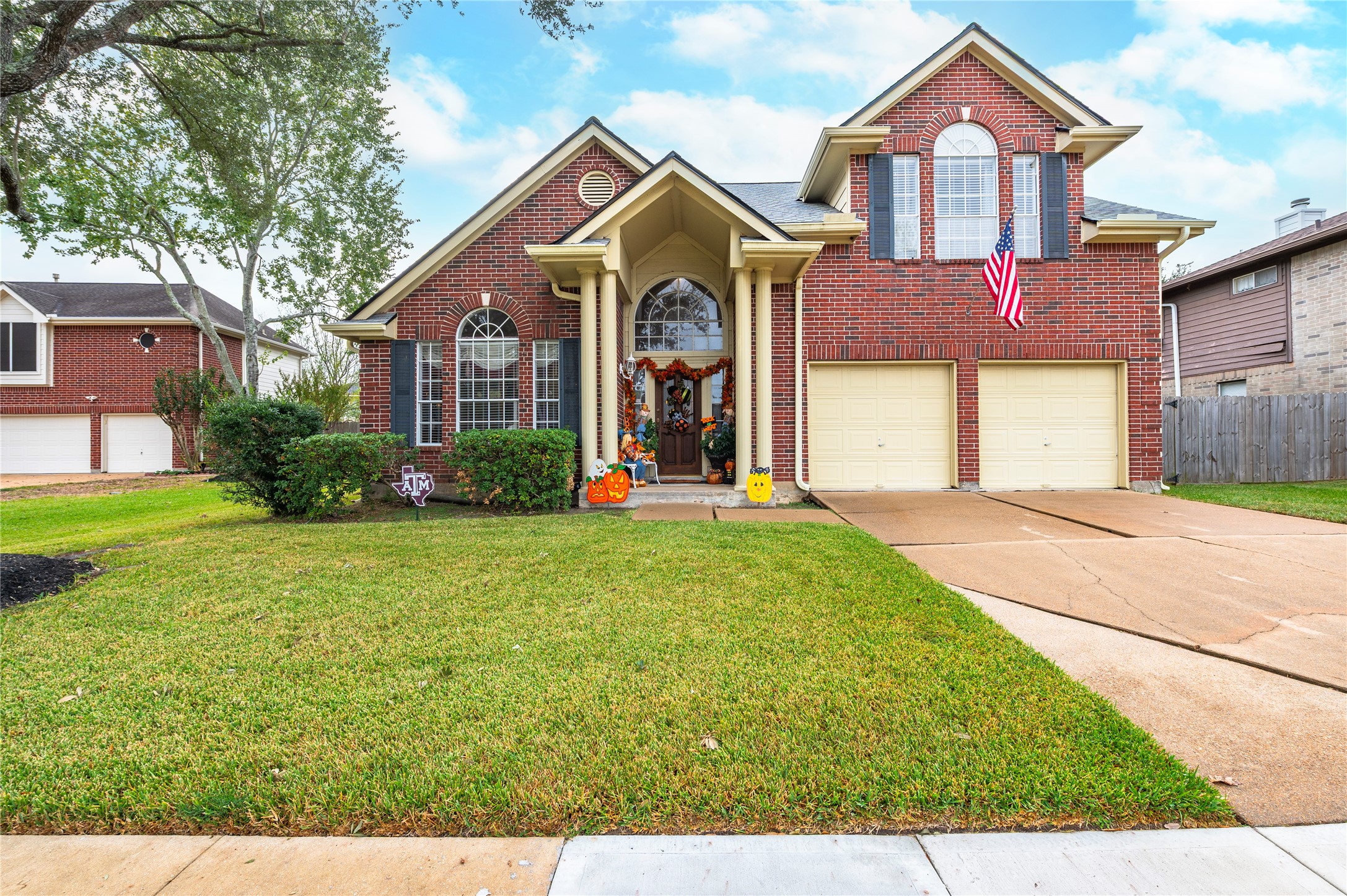 2906 Kensington Park, Pearland, TX 77581