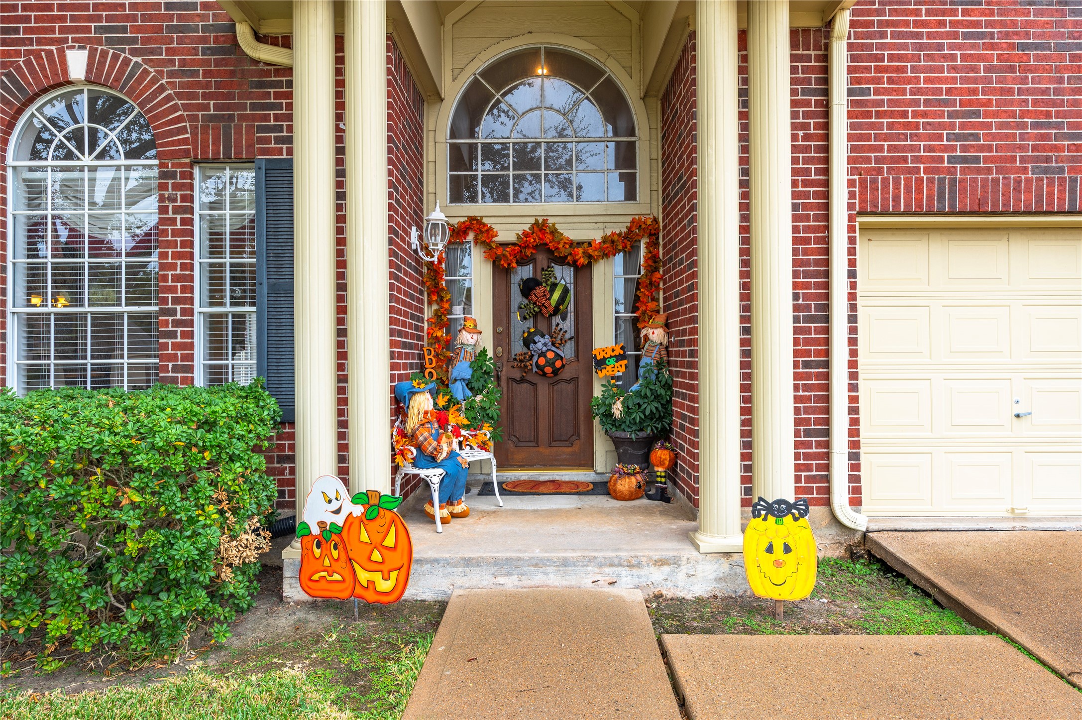 2906 Kensington Park, Pearland, TX 77581