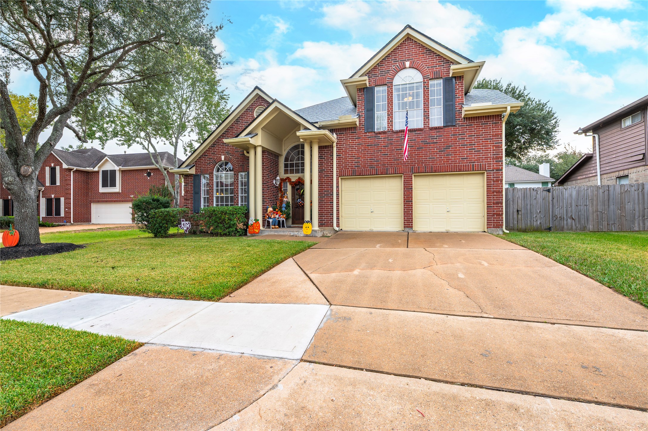 2906 Kensington Park, Pearland, TX 77581