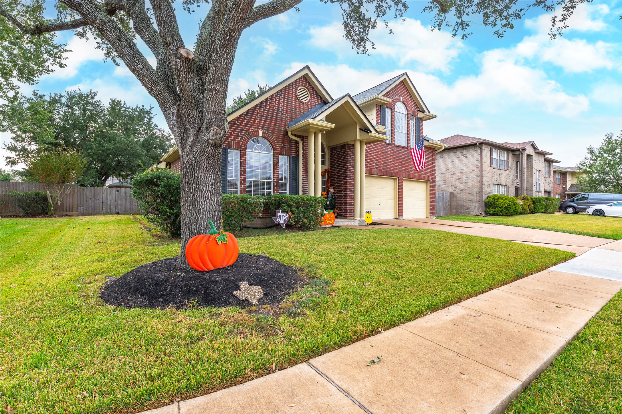 2906 Kensington Park, Pearland, TX 77581