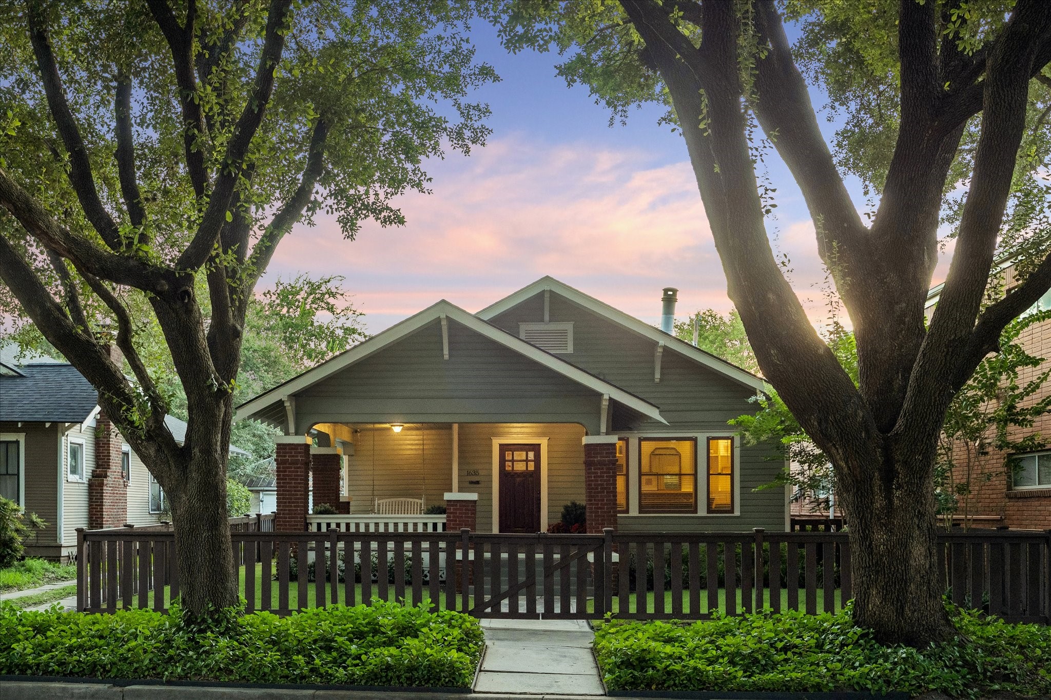 Welcome to your new home at 1635 Harvard, nestled in the heart of the Heights!!!