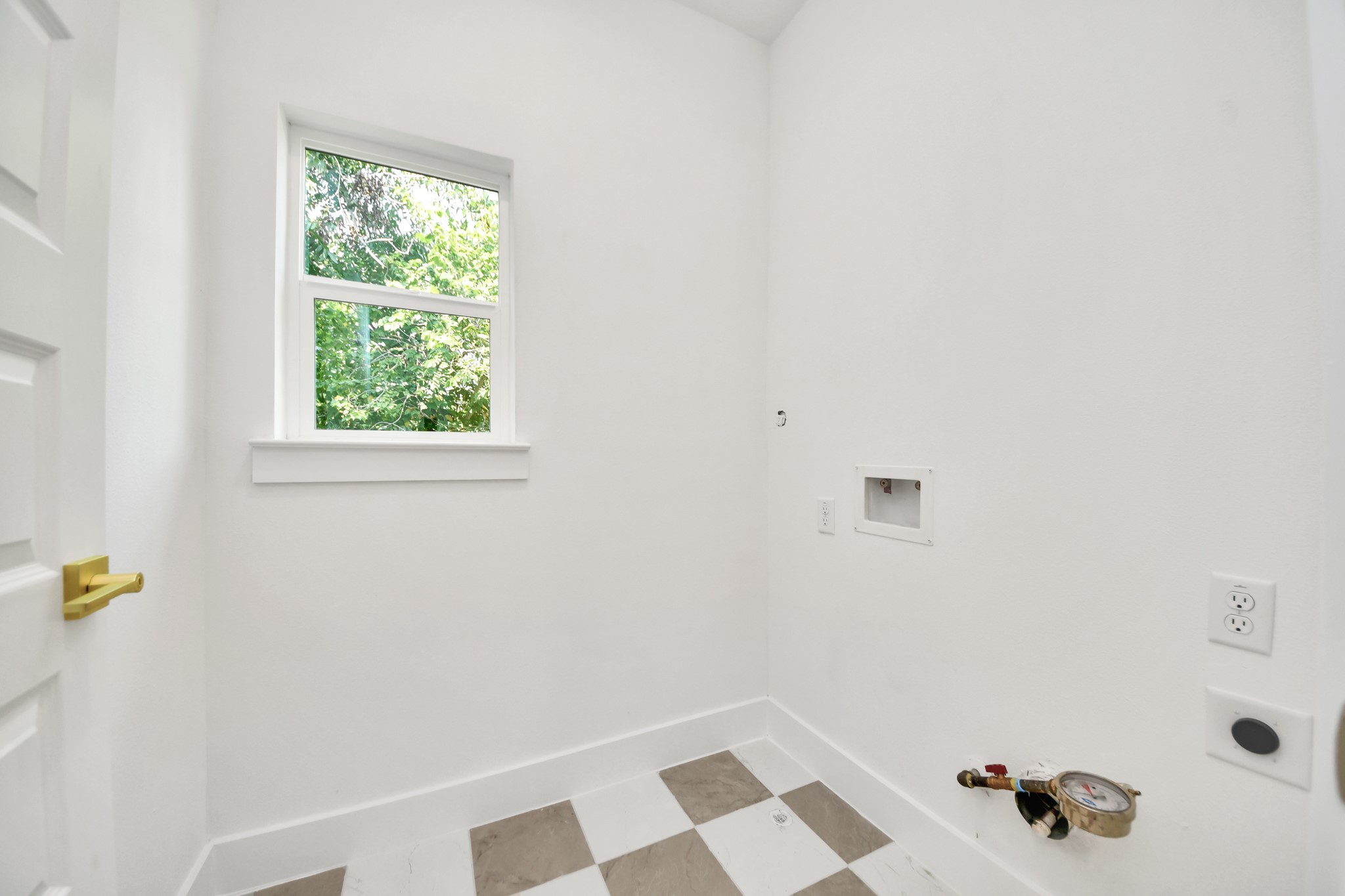 6131 Bacher Street, Houston, TX 77028