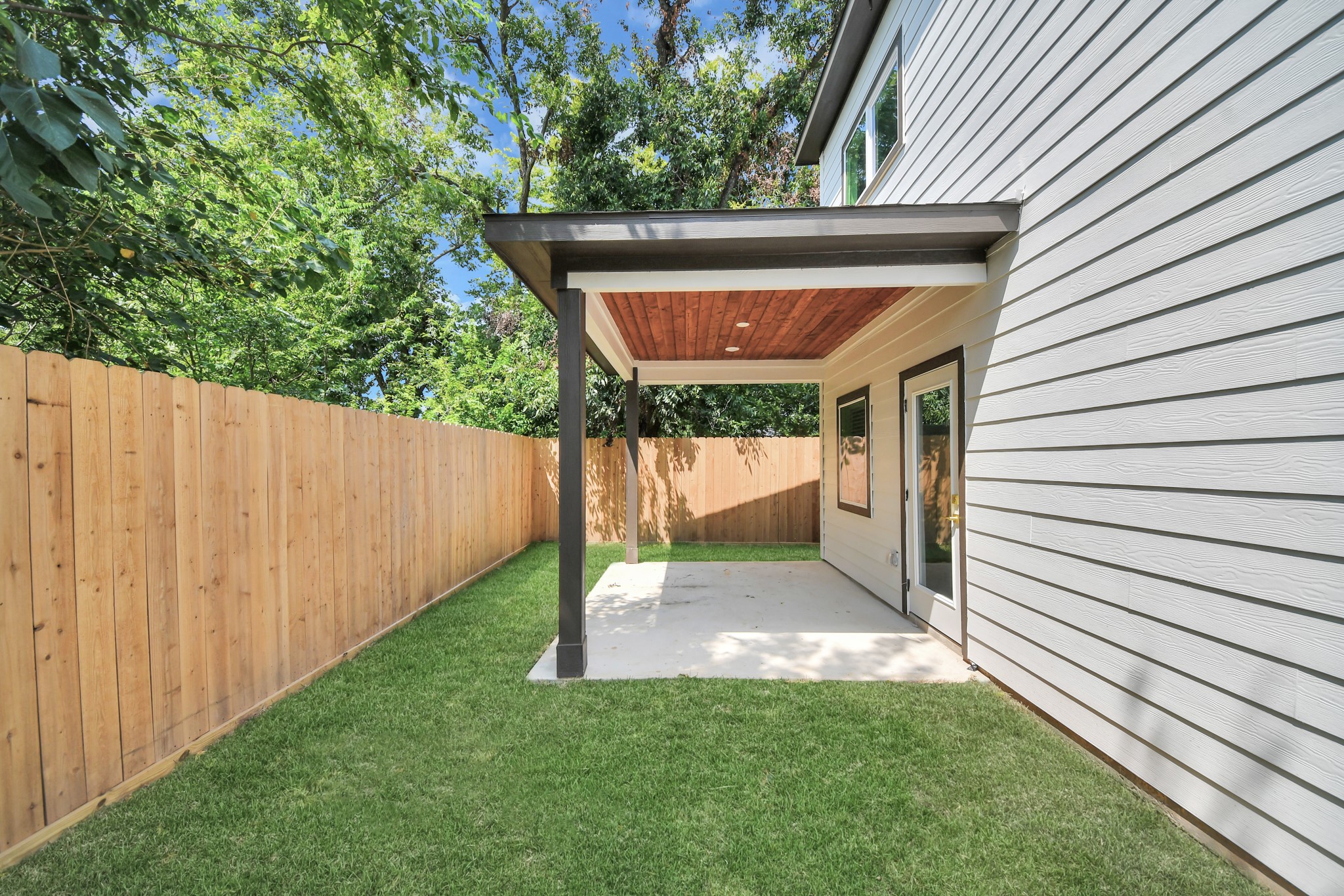 6131 Bacher Street, Houston, TX 77028