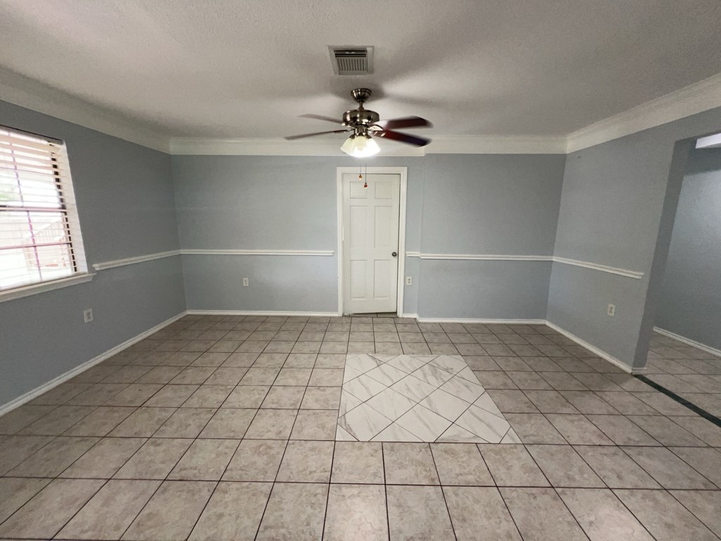 19096 County Road 669f, Alvin, TX 77511