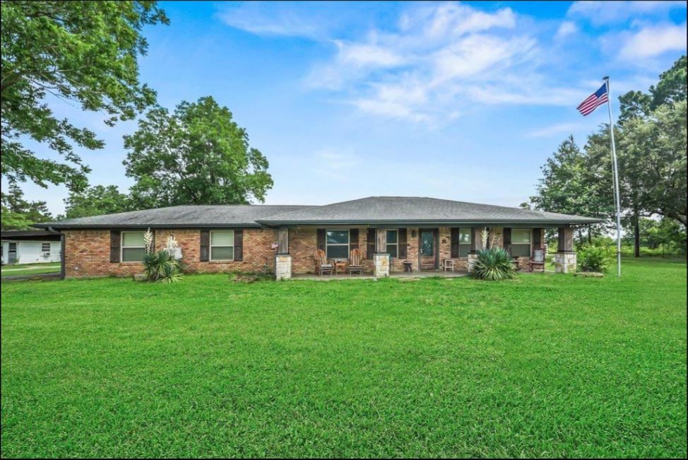 34366 Owens Road, Hempstead, TX 77445 34366 Owens Road, Hempstead, TX 77445