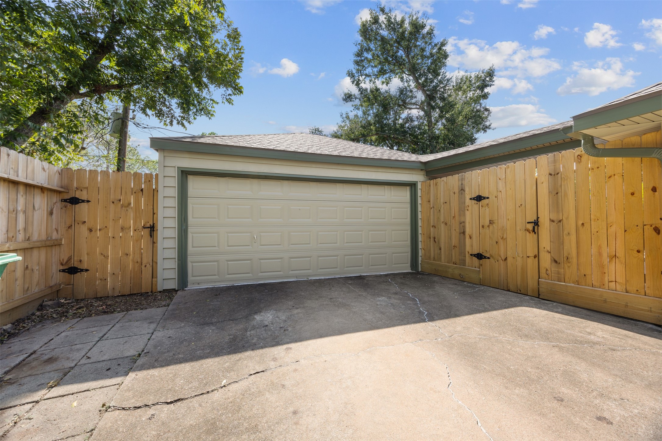 2306 Lexford Lane, Houston, TX 77080