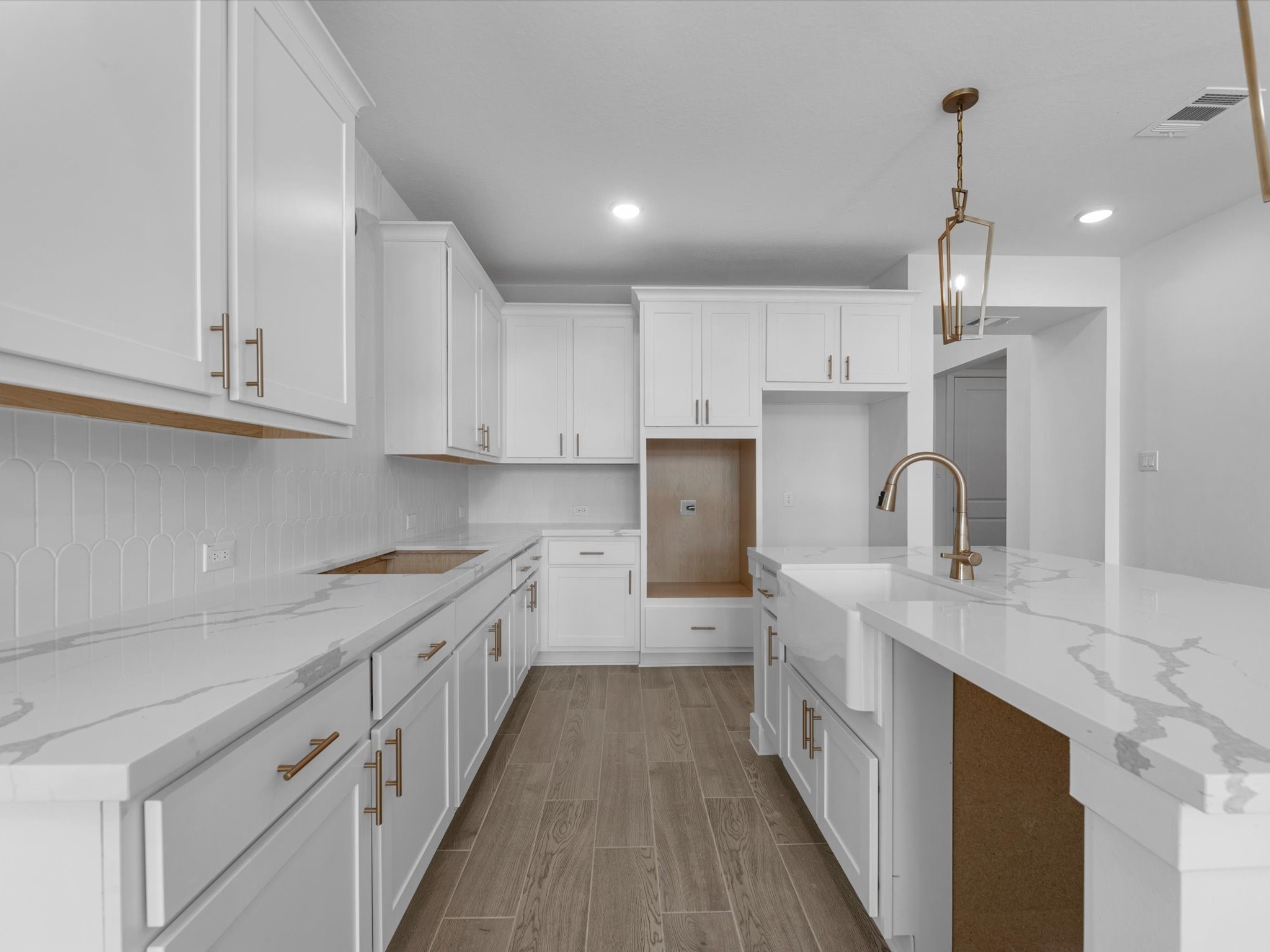 208 Yellow Rosewood Lane, New Caney, TX 77357
