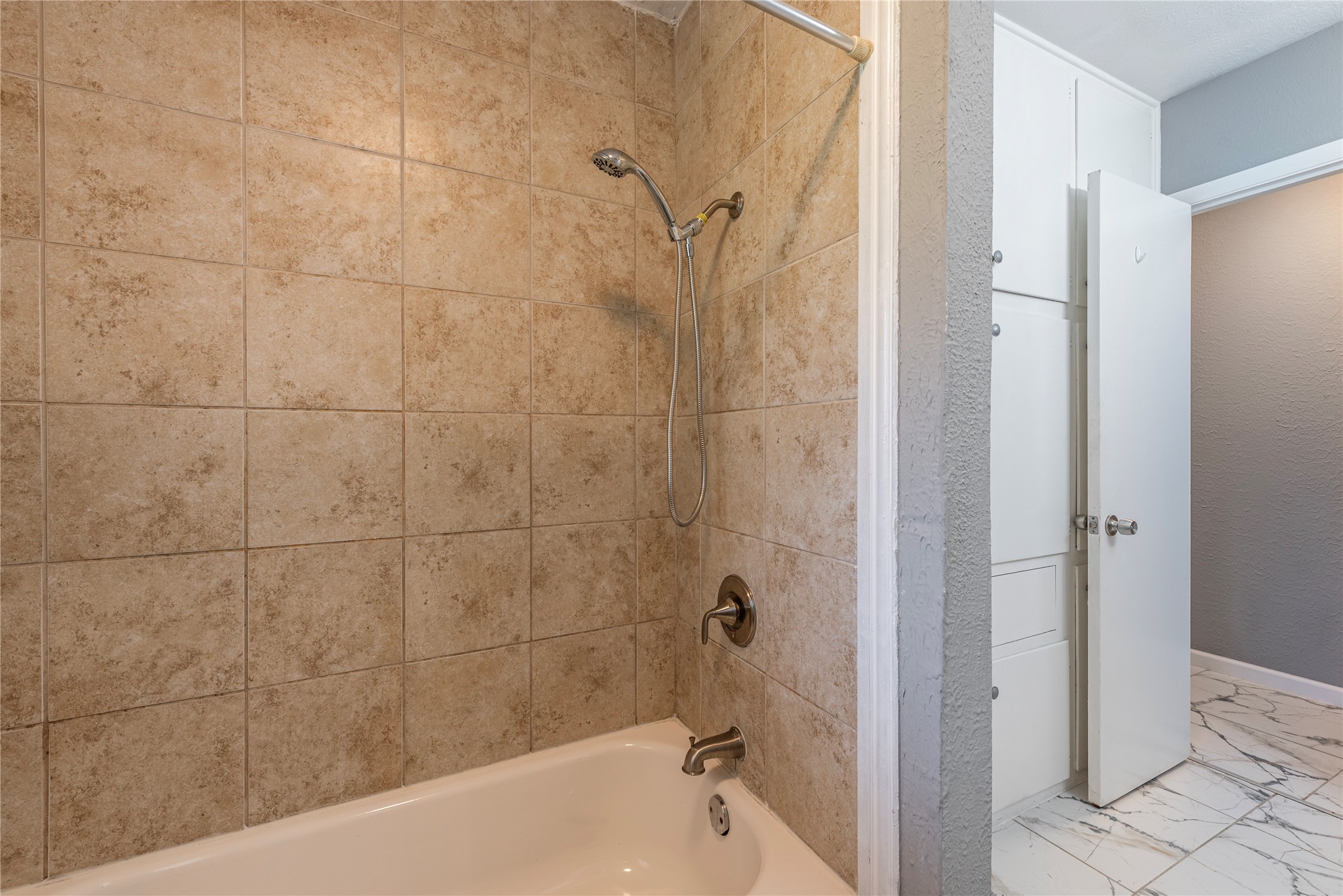 Secondary bathroom