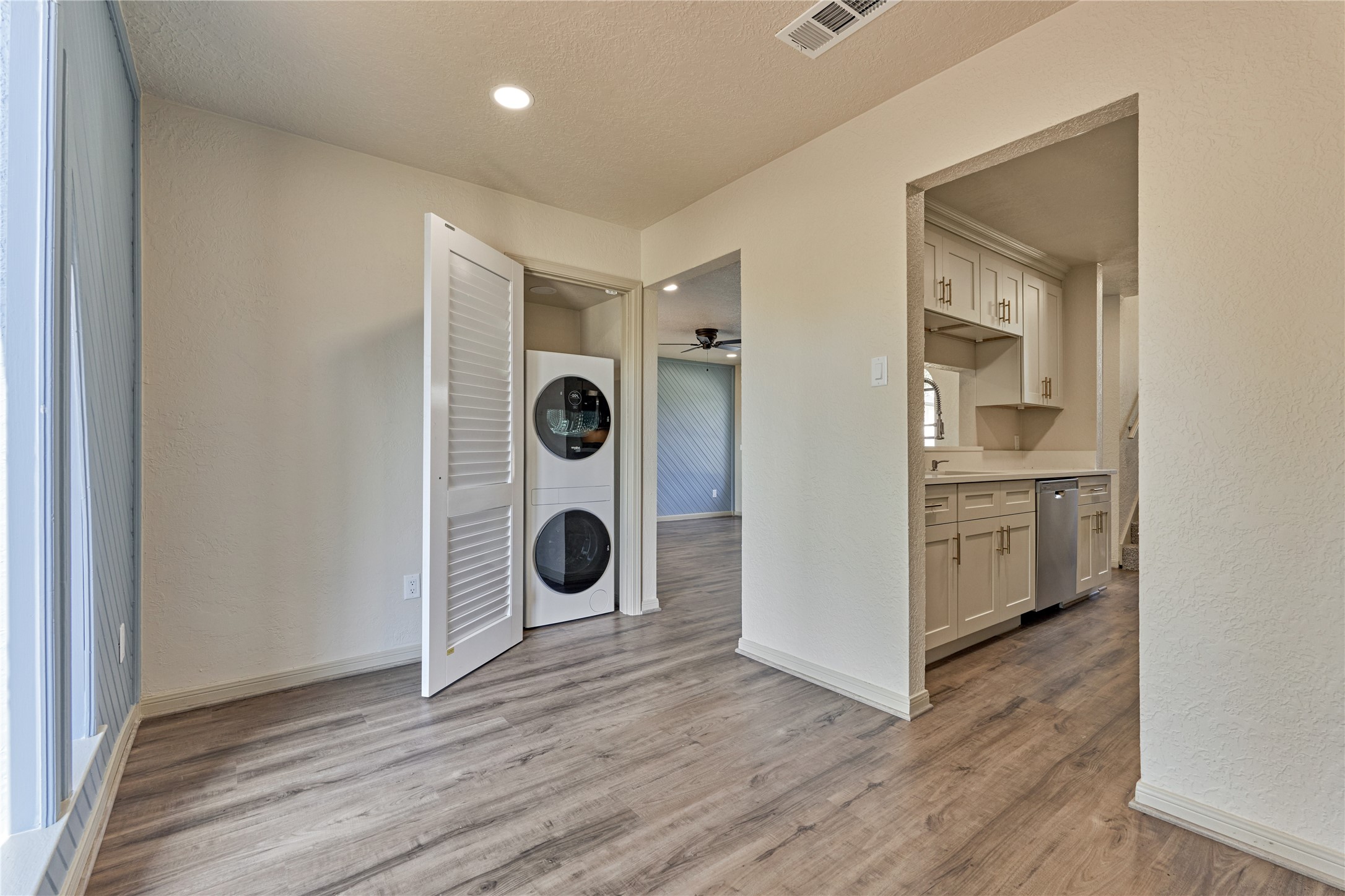 100 La Costa Drive, Montgomery, TX 77356