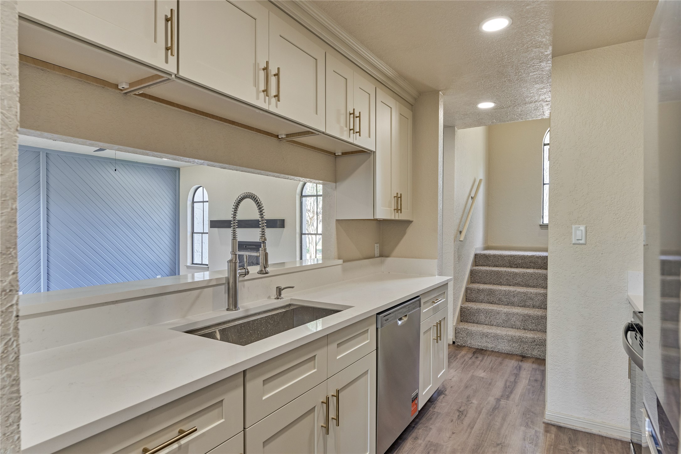 100 La Costa Drive, Montgomery, TX 77356
