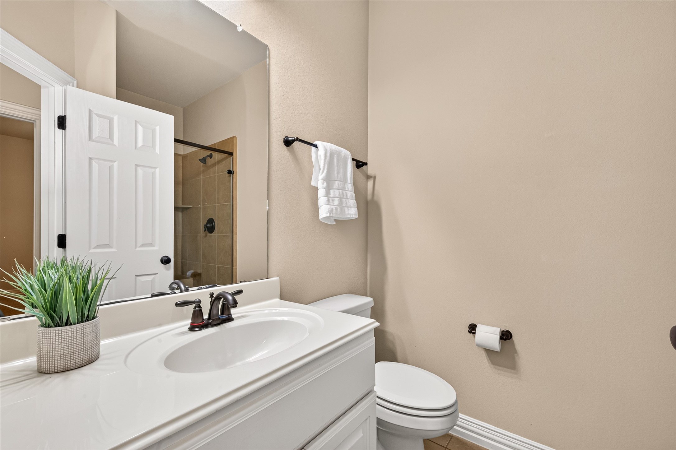 Secondary bathroom vanity