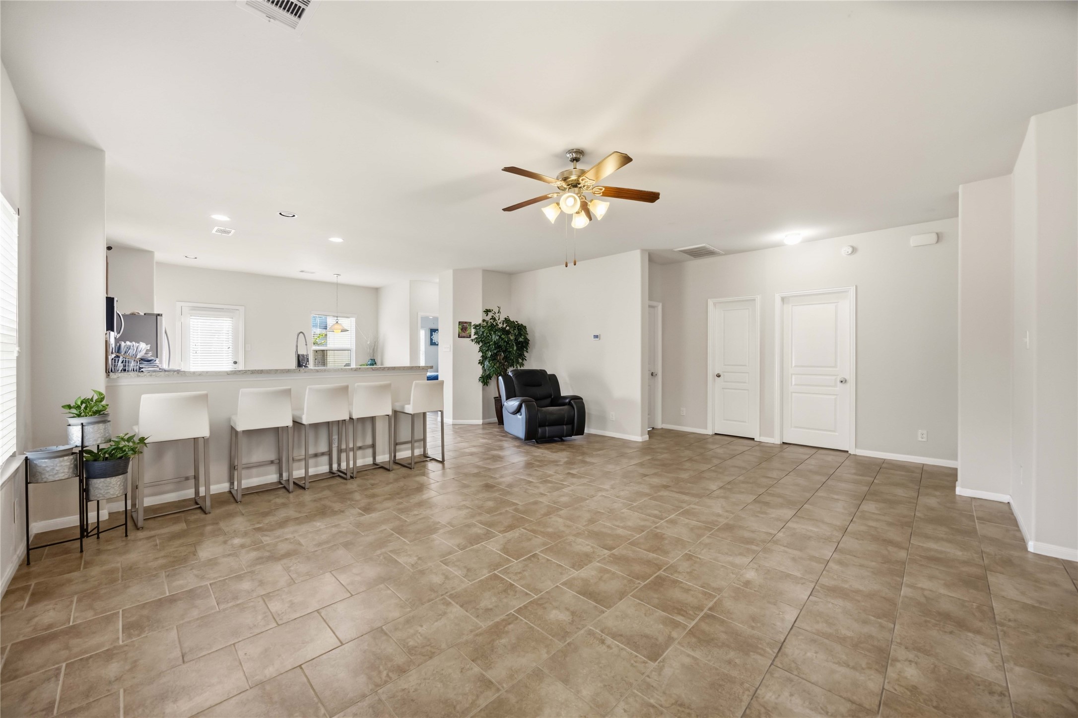 2208 Ruby Drive, Texas City, TX 77591 2208 Ruby Drive, Texas City, TX 77591