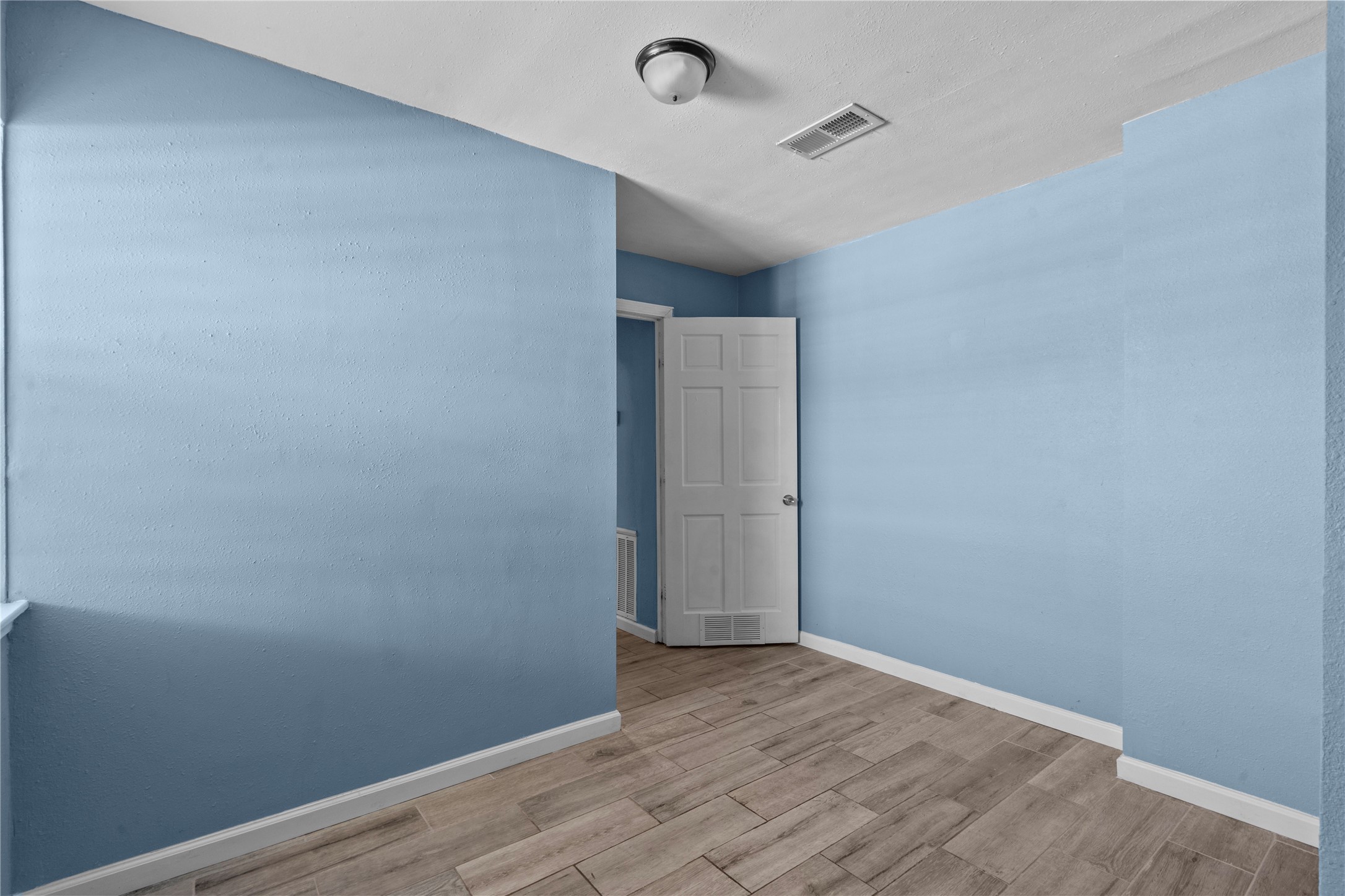 7316 Overton Street, Hitchcock, TX 77563