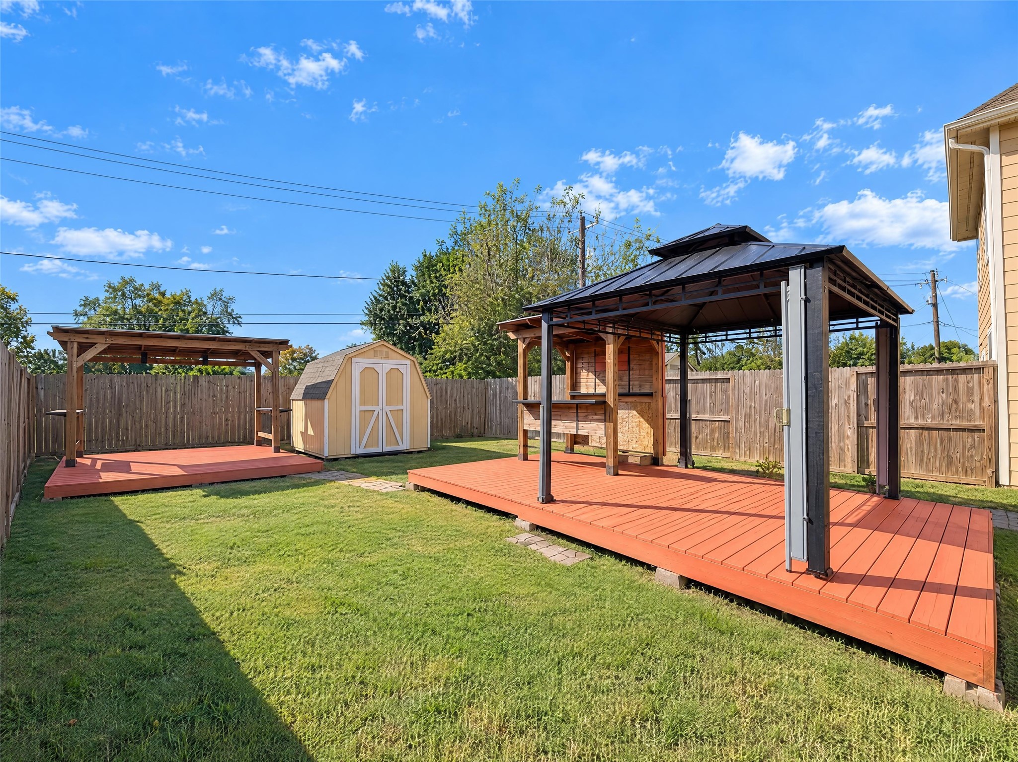 6516 Stoney Creek Drive, Pasadena, TX 77503