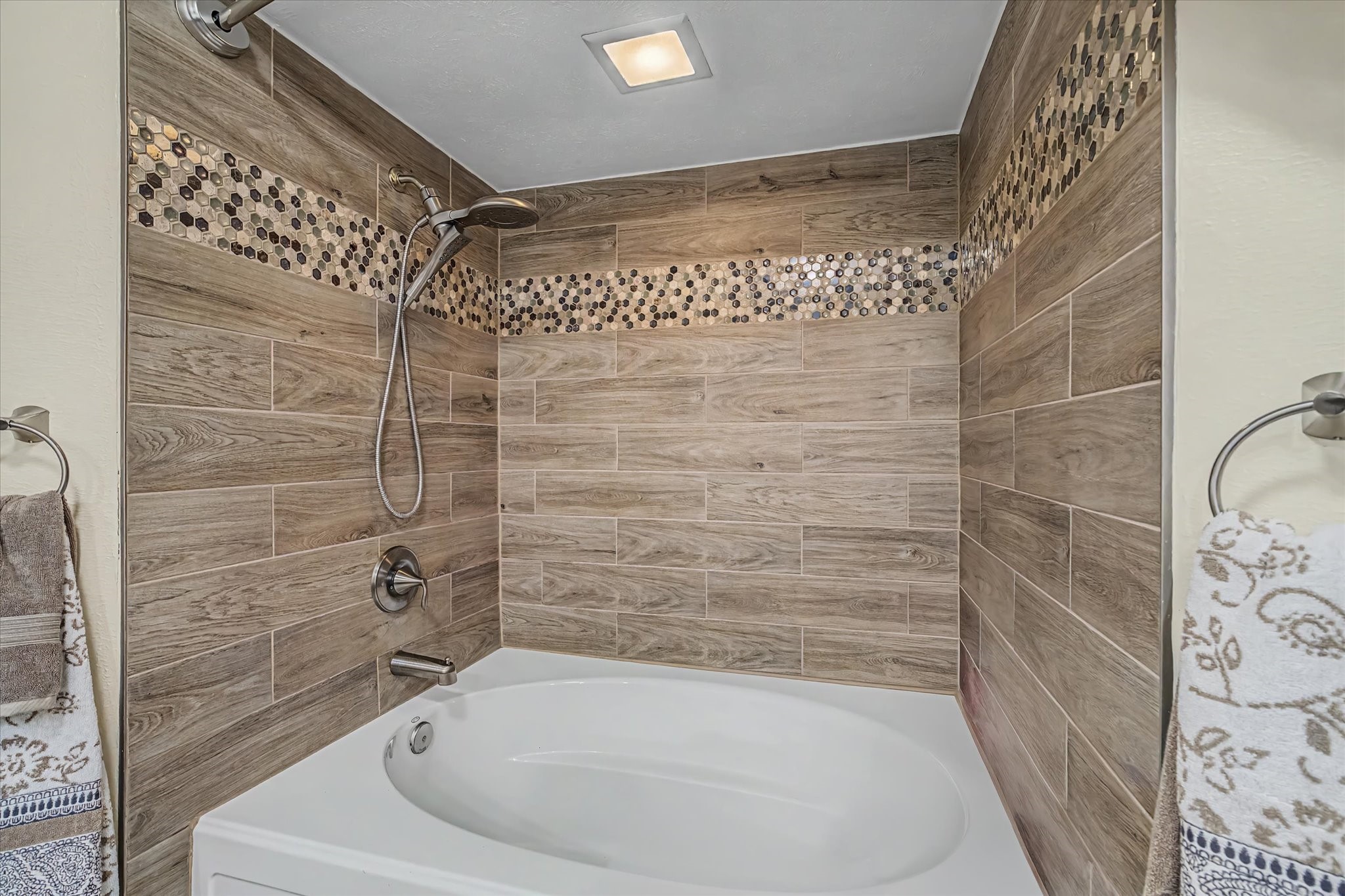 16215 N Greenfield, Spring, TX 77379