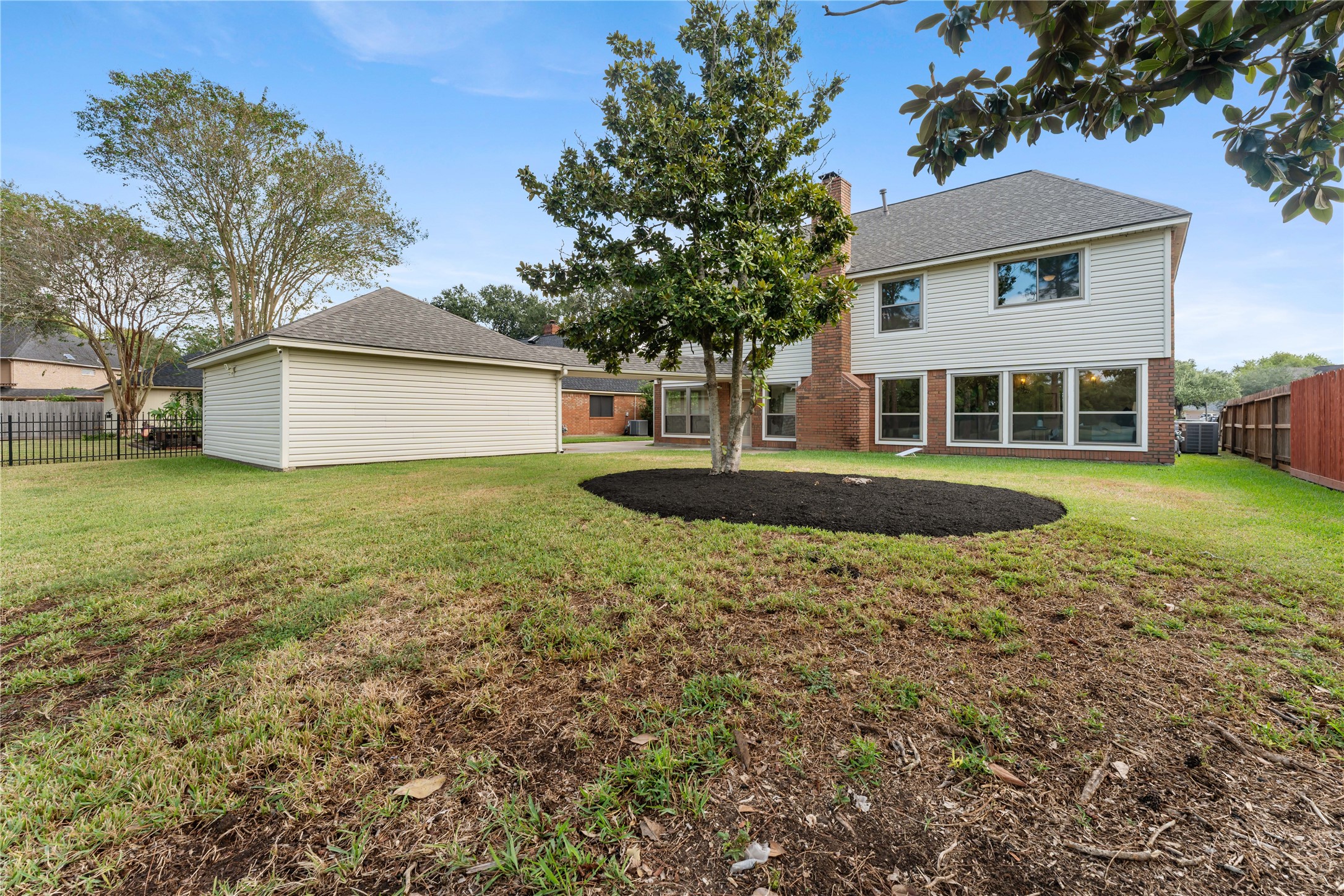 2312 Pebble Beach Drive, League City, TX 77573
