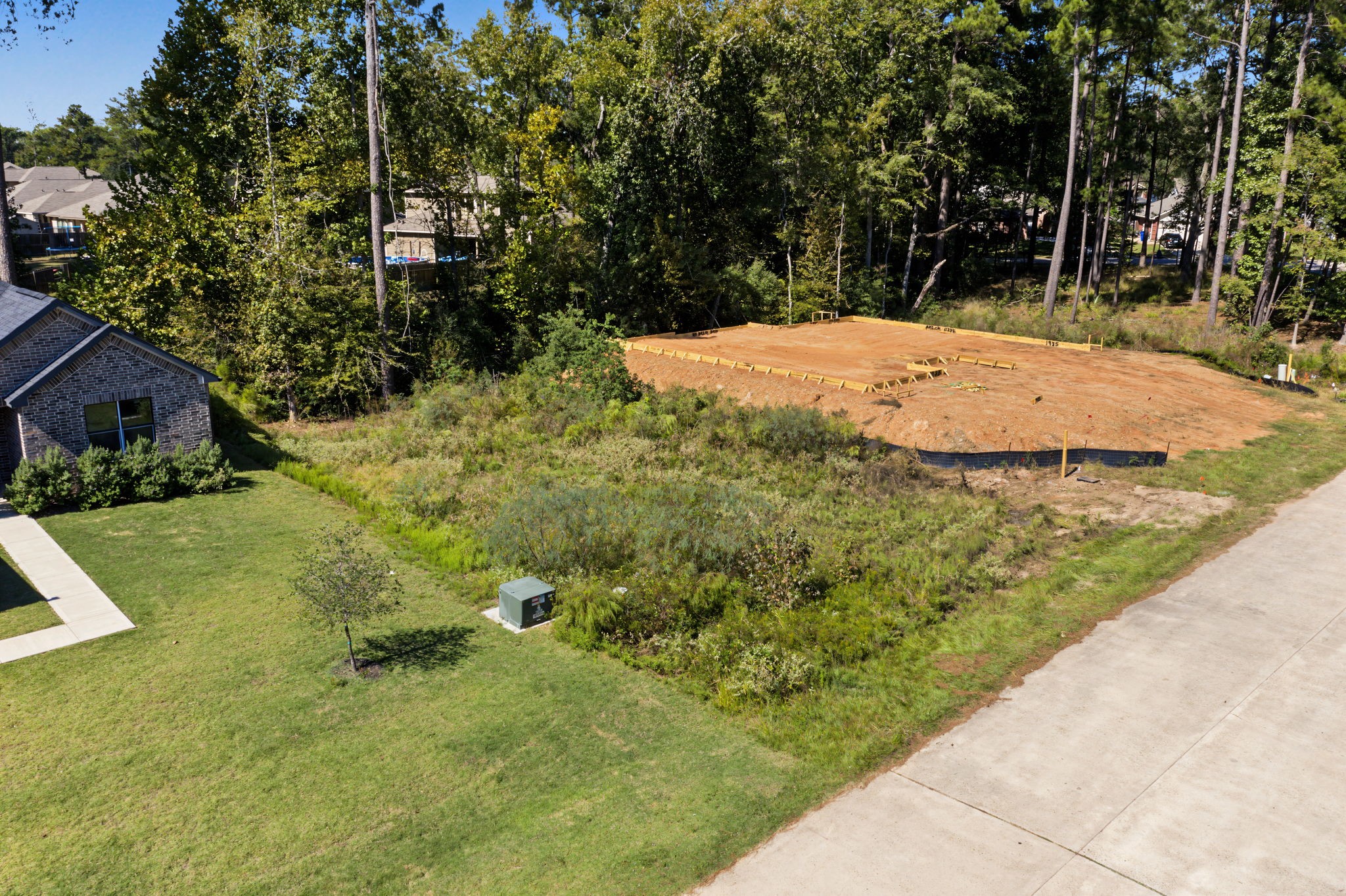 1981 La Salle Park Drive, Conroe, TX 77304