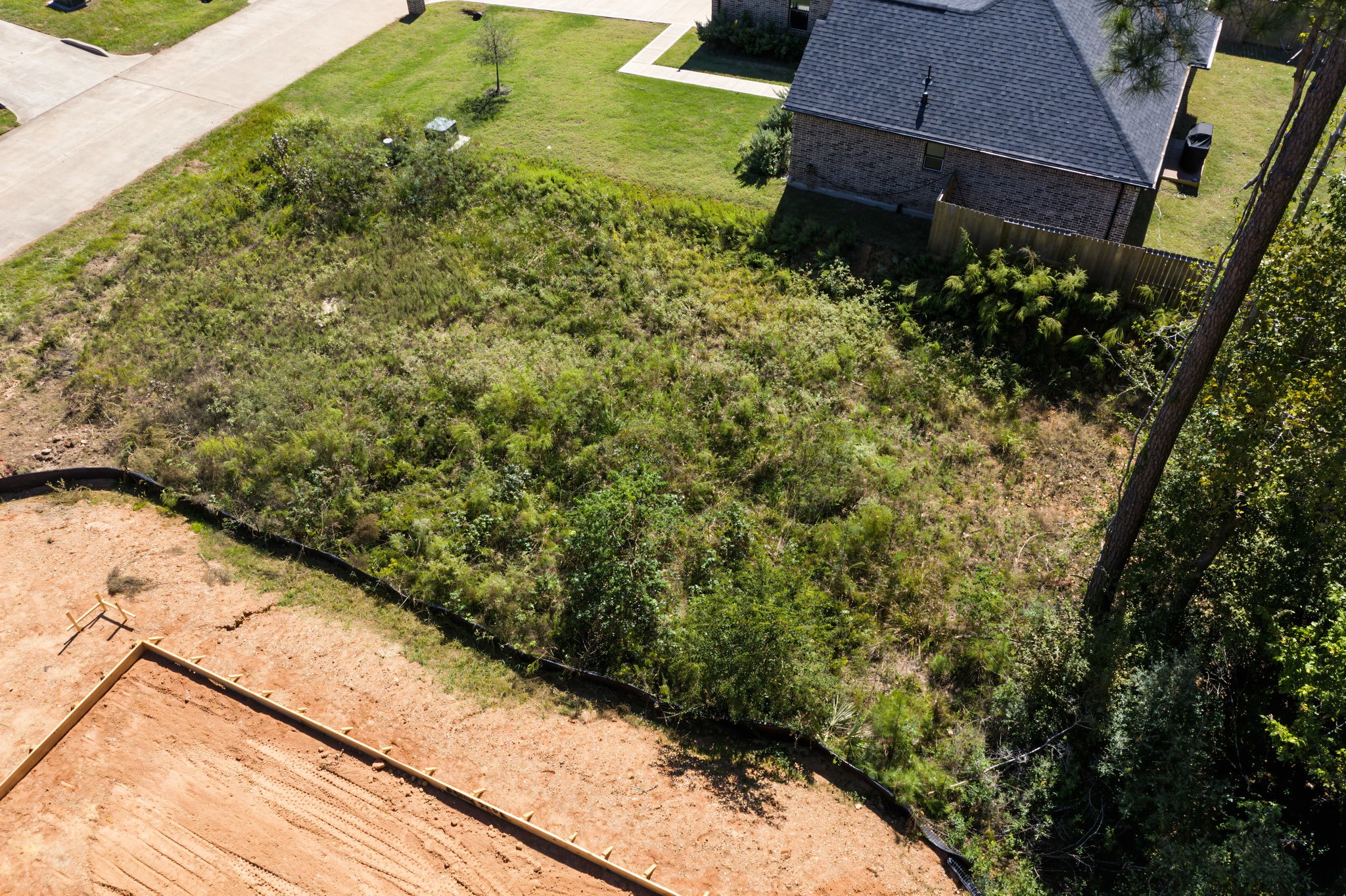 1981 La Salle Park Drive, Conroe, TX 77304