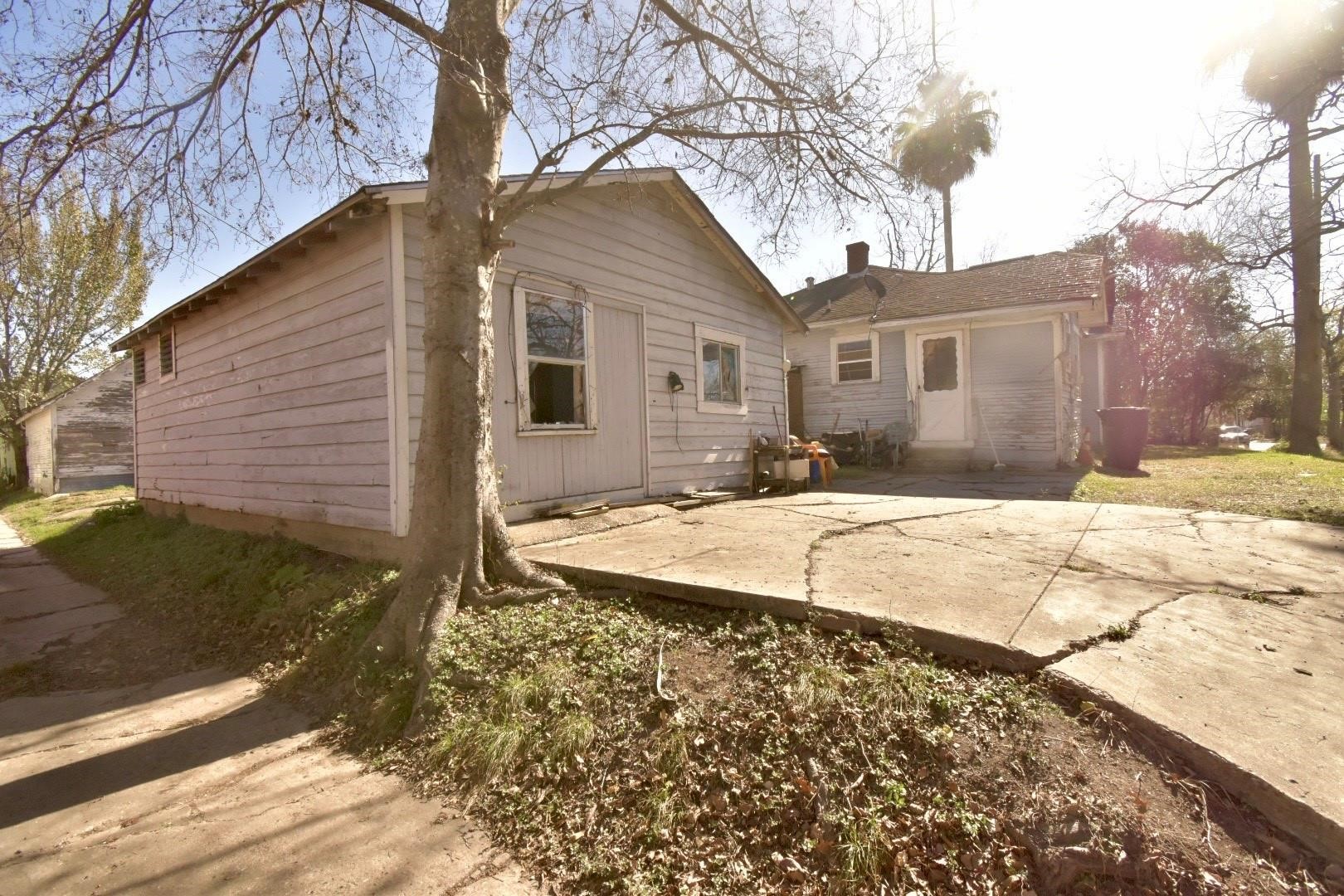 101 Inlane Street, Houston, TX 77012