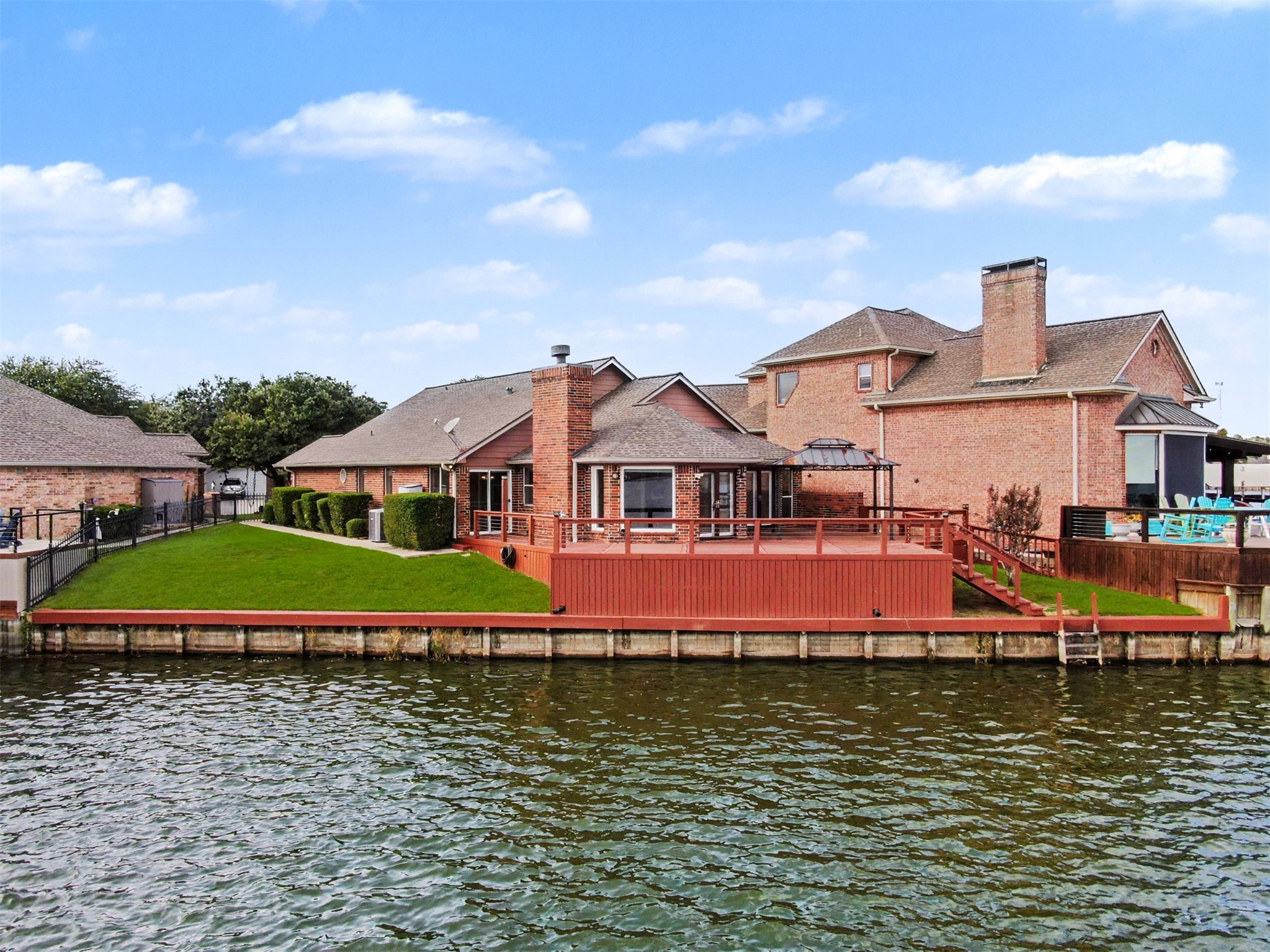 Welcome to your Lake House on Lake Conroe. Welcome to your Lake House on Lake Conroe.