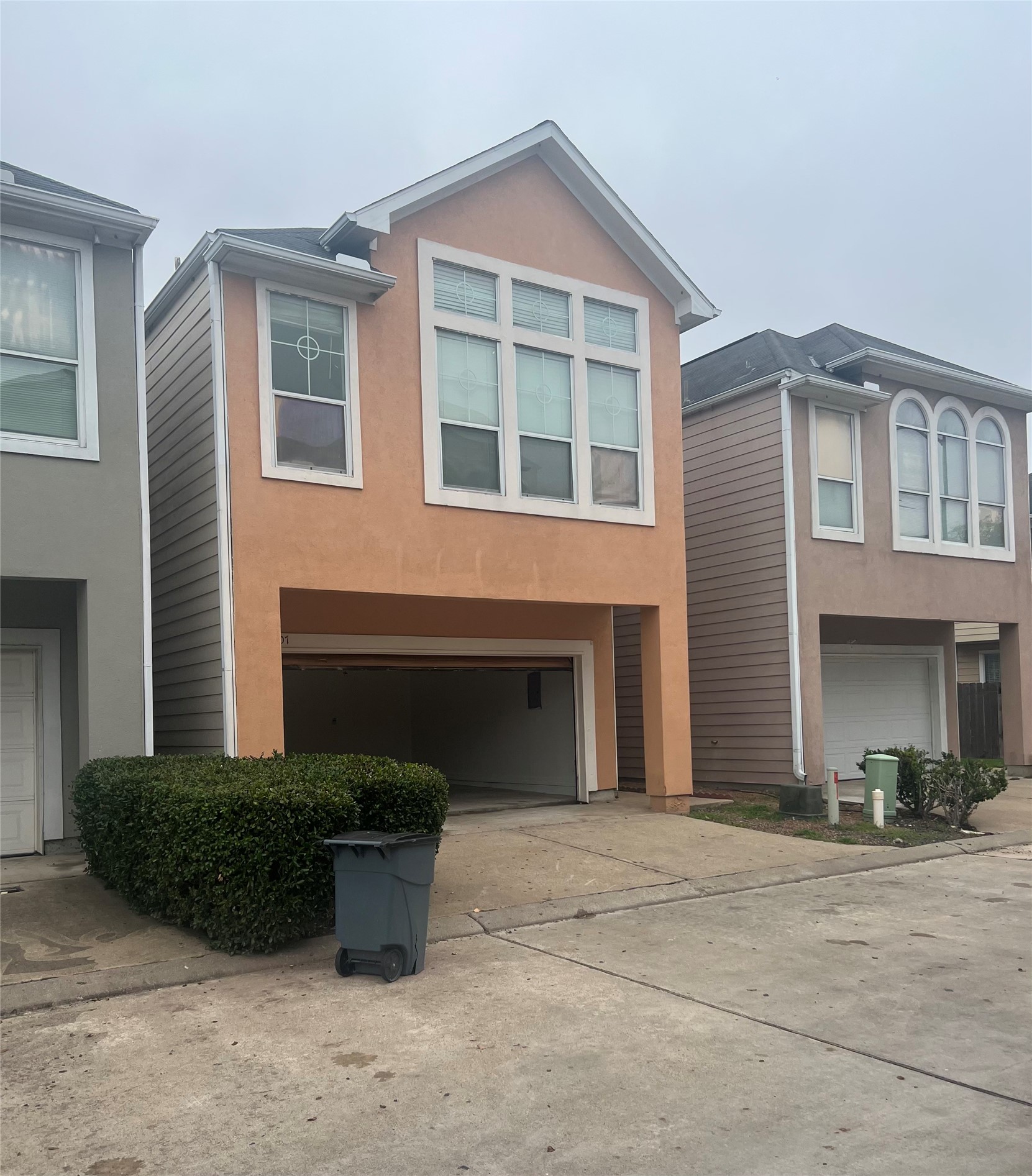 12607 Panther Villa Court, Houston, TX 77099 12607 Panther Villa Court, Houston, TX 77099