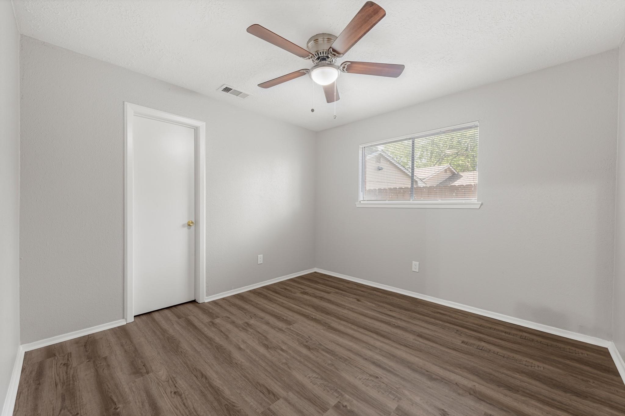 17551 S Compass Rose Circle, Crosby, TX 77532