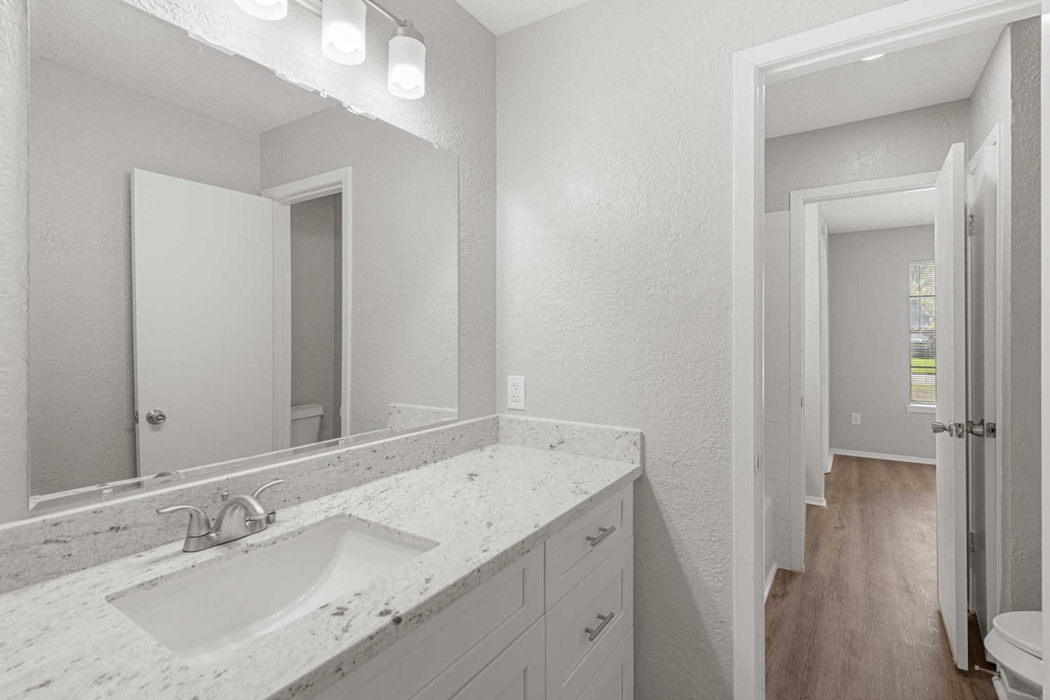17551 S Compass Rose Circle, Crosby, TX 77532