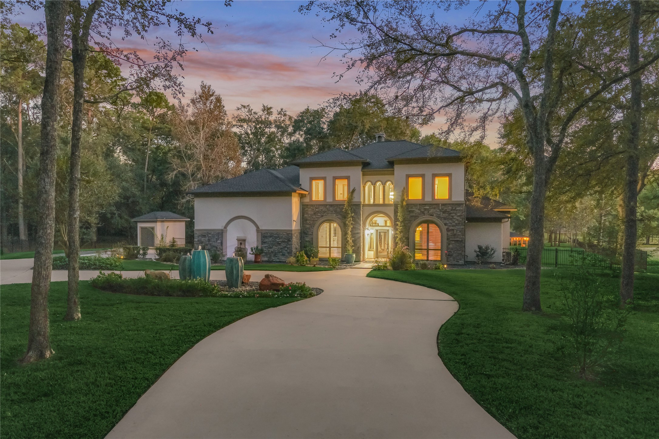 11410 Outpost Cove Drive, Willis, TX 77318
