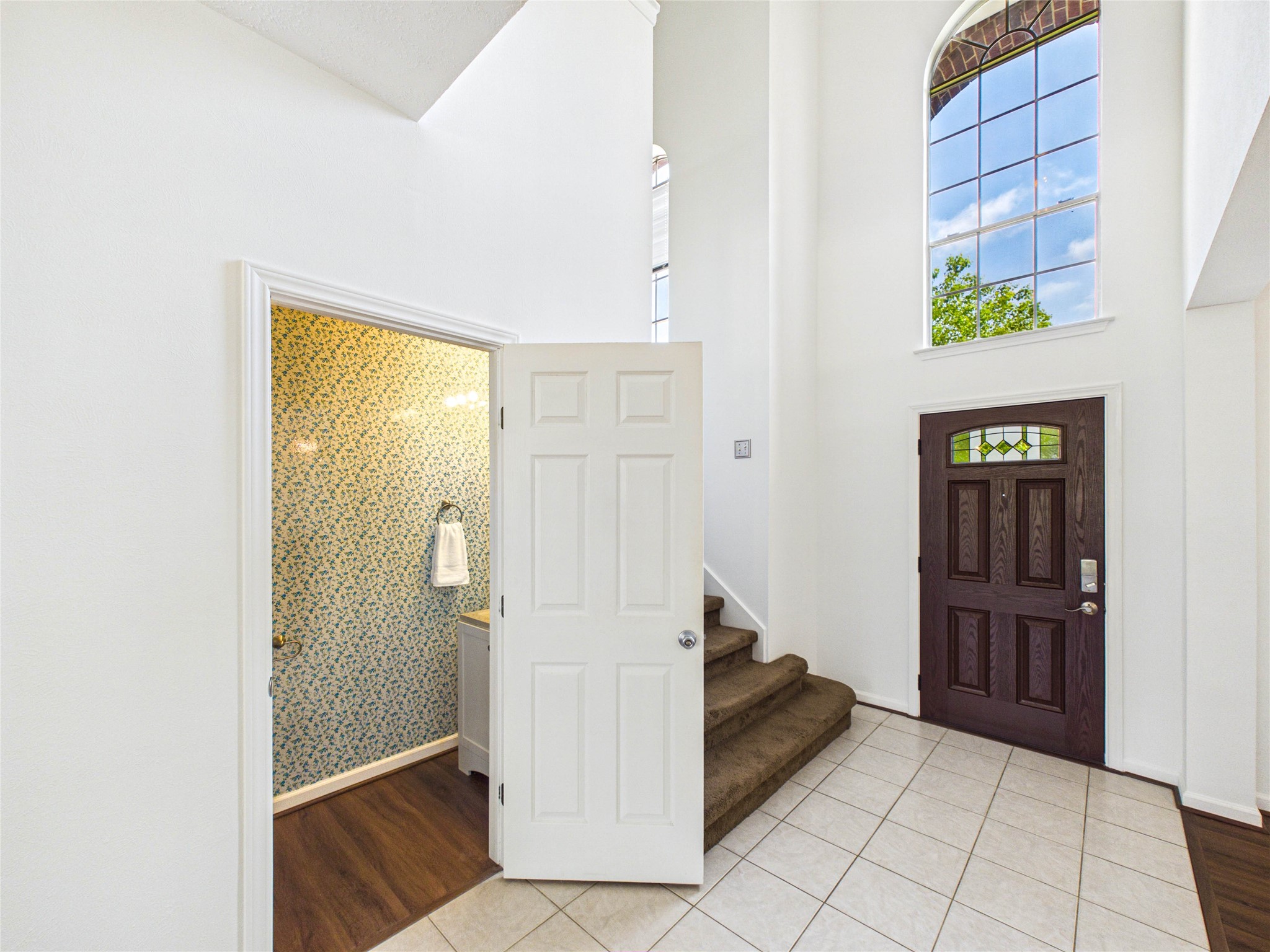 Half Bath Entrance