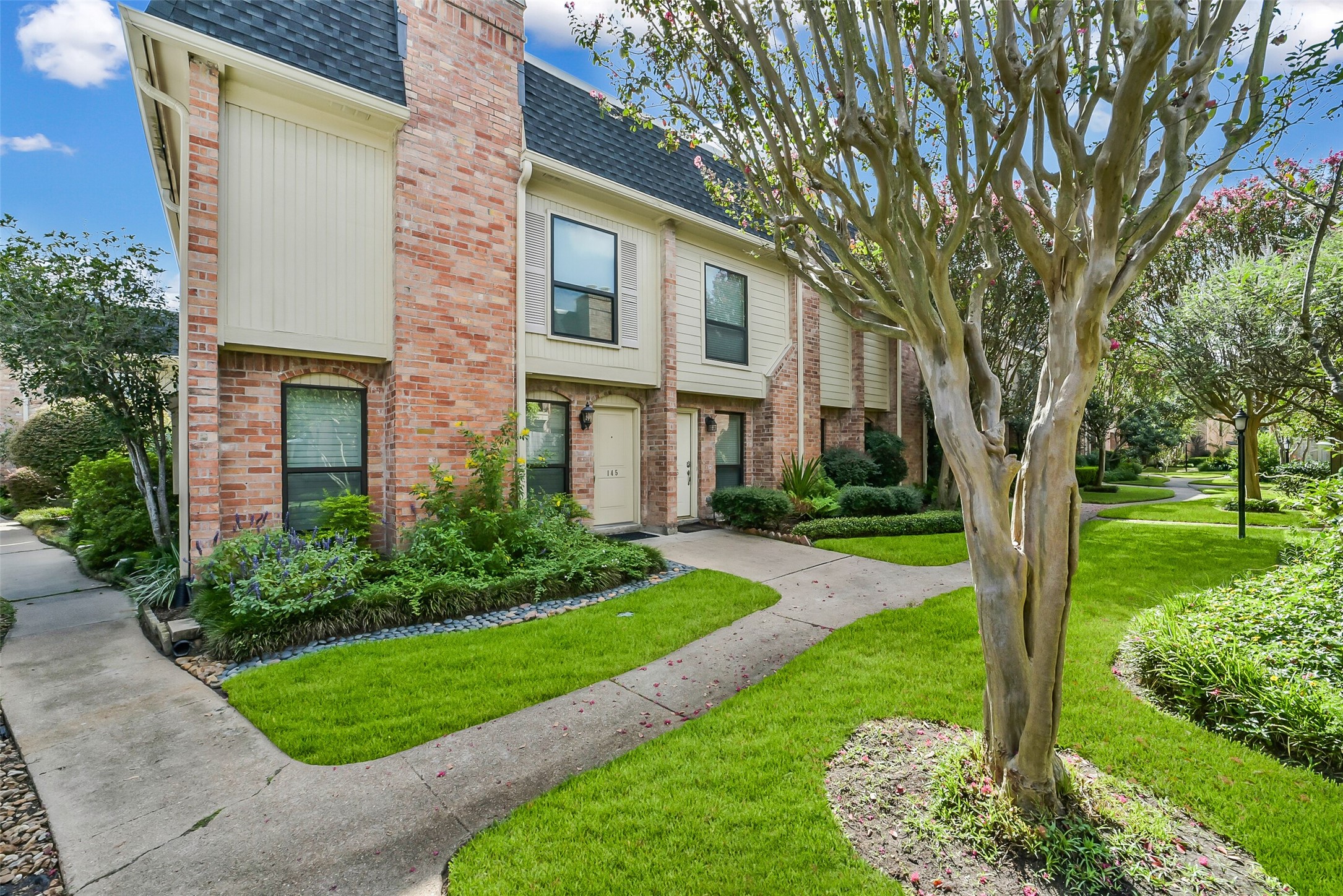 1601 S Shepherd Drive, #225, Houston, TX 77019