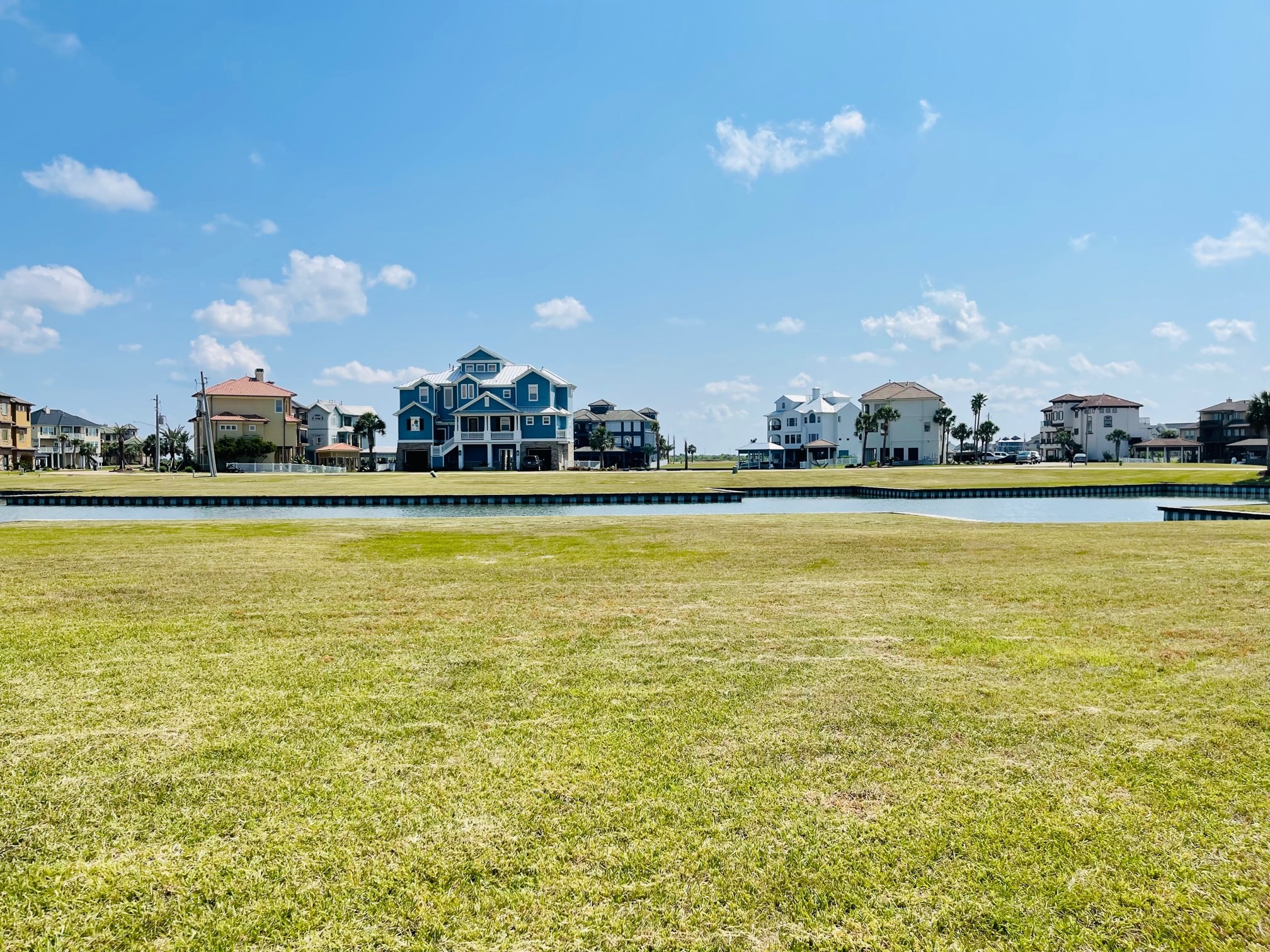 24 Long Key, Hitchcock, TX 77563