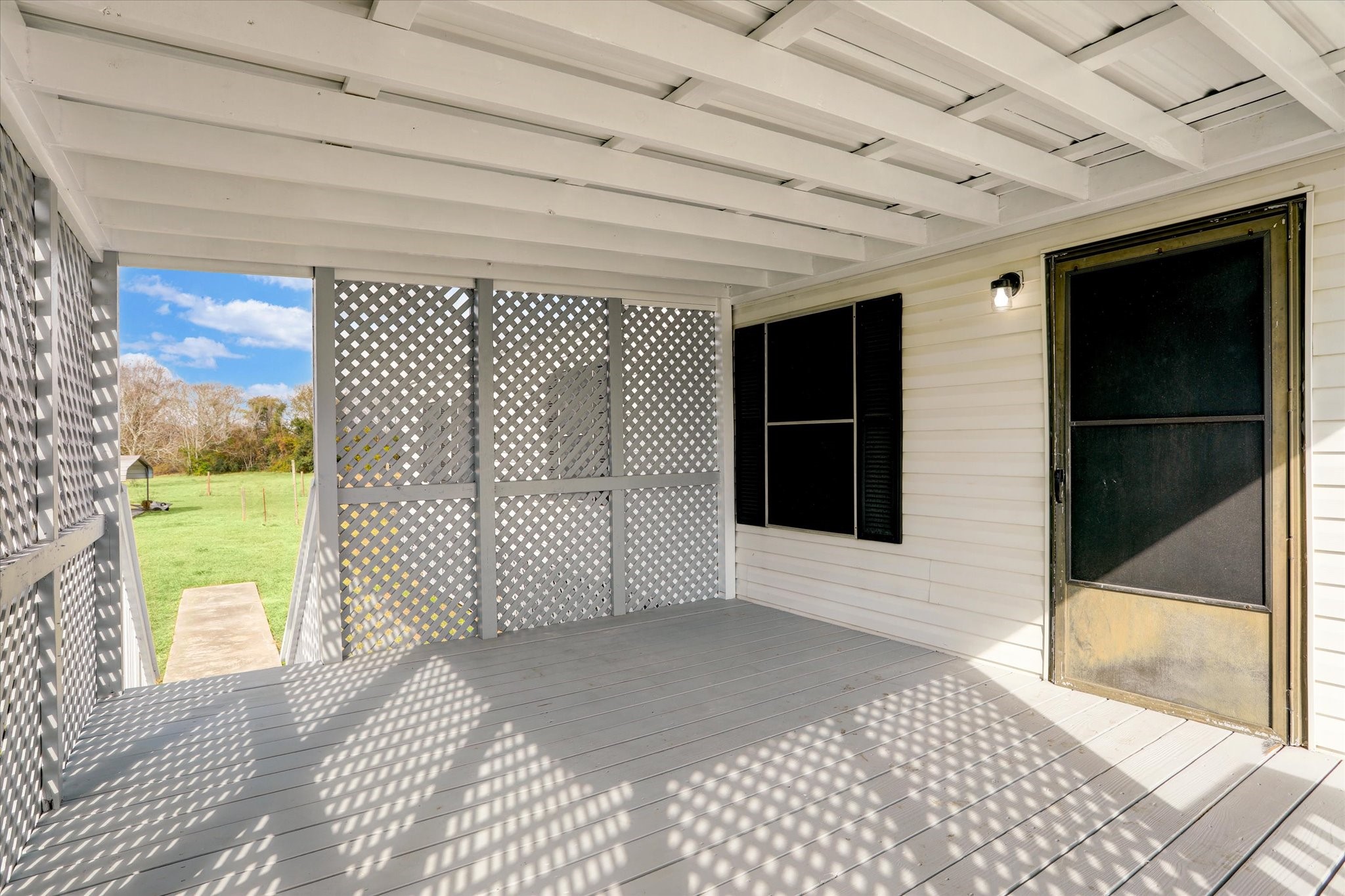 5806-A S Highway 35, Alvin, TX 77511
