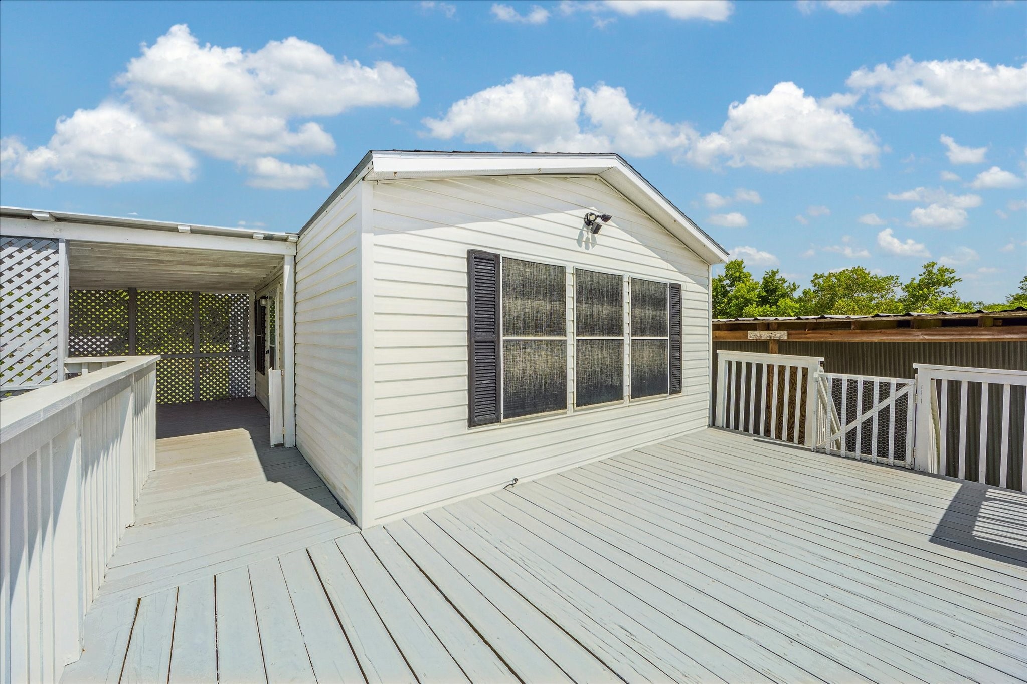 5806-A S Highway 35, Alvin, TX 77511 5806-A S Highway 35, Alvin, TX 77511