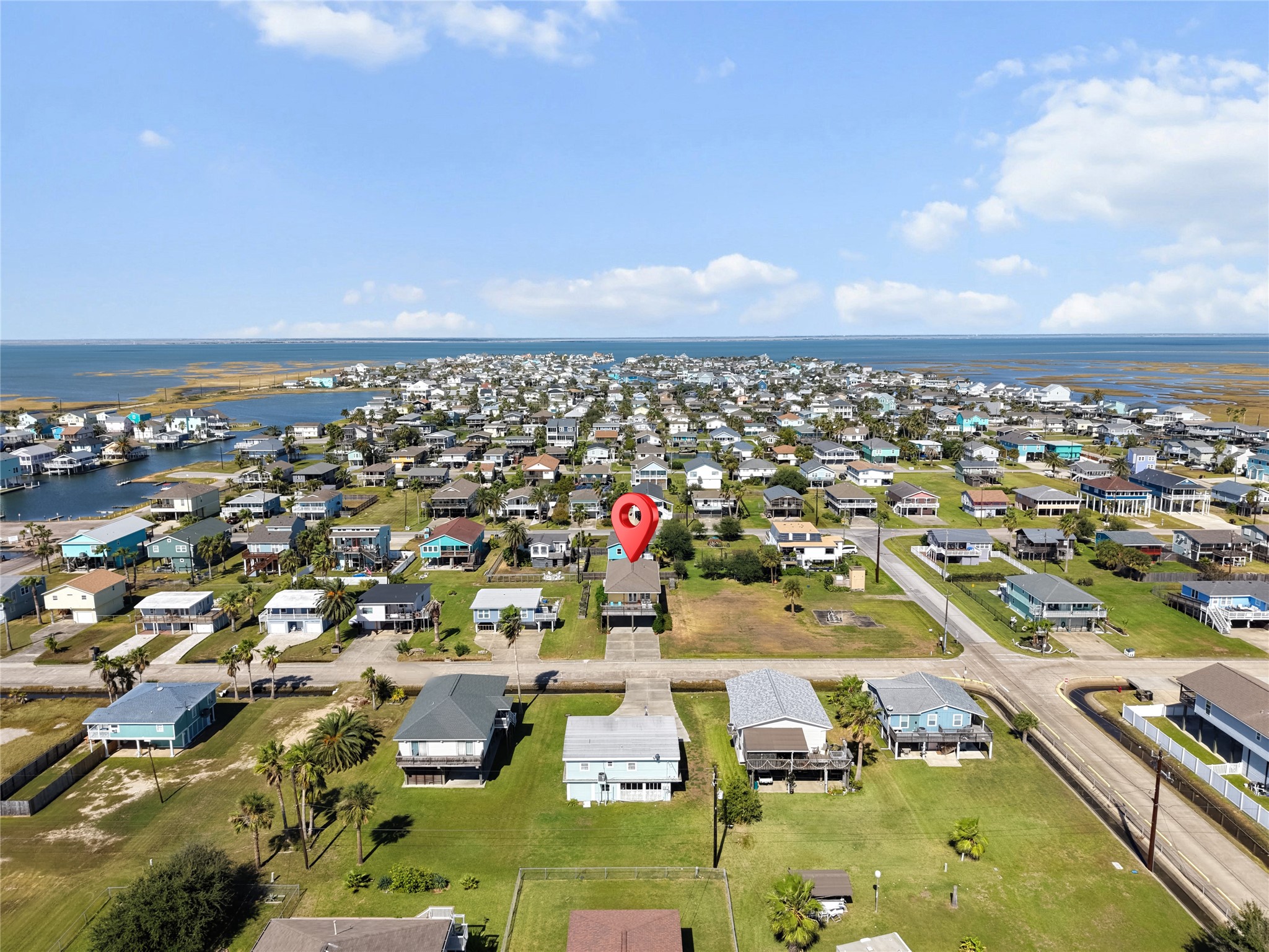16610 Jolly Roger Road, Jamaica Beach, TX 77554