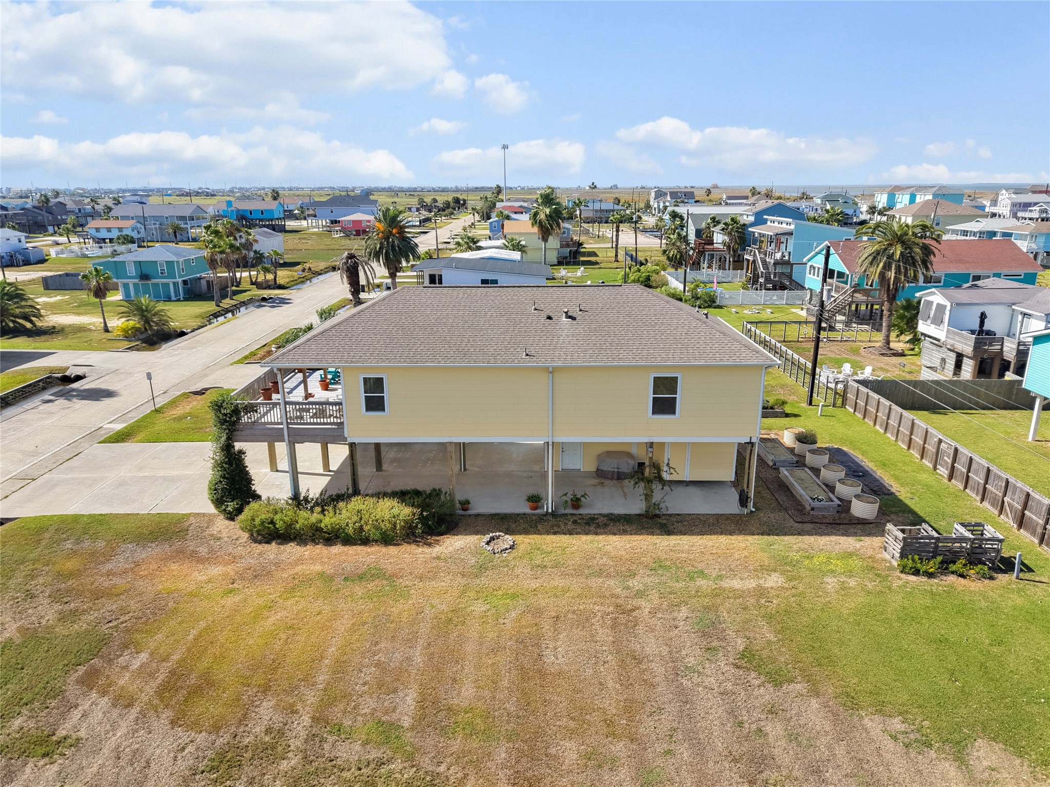 16610 Jolly Roger Road, Jamaica Beach, TX 77554