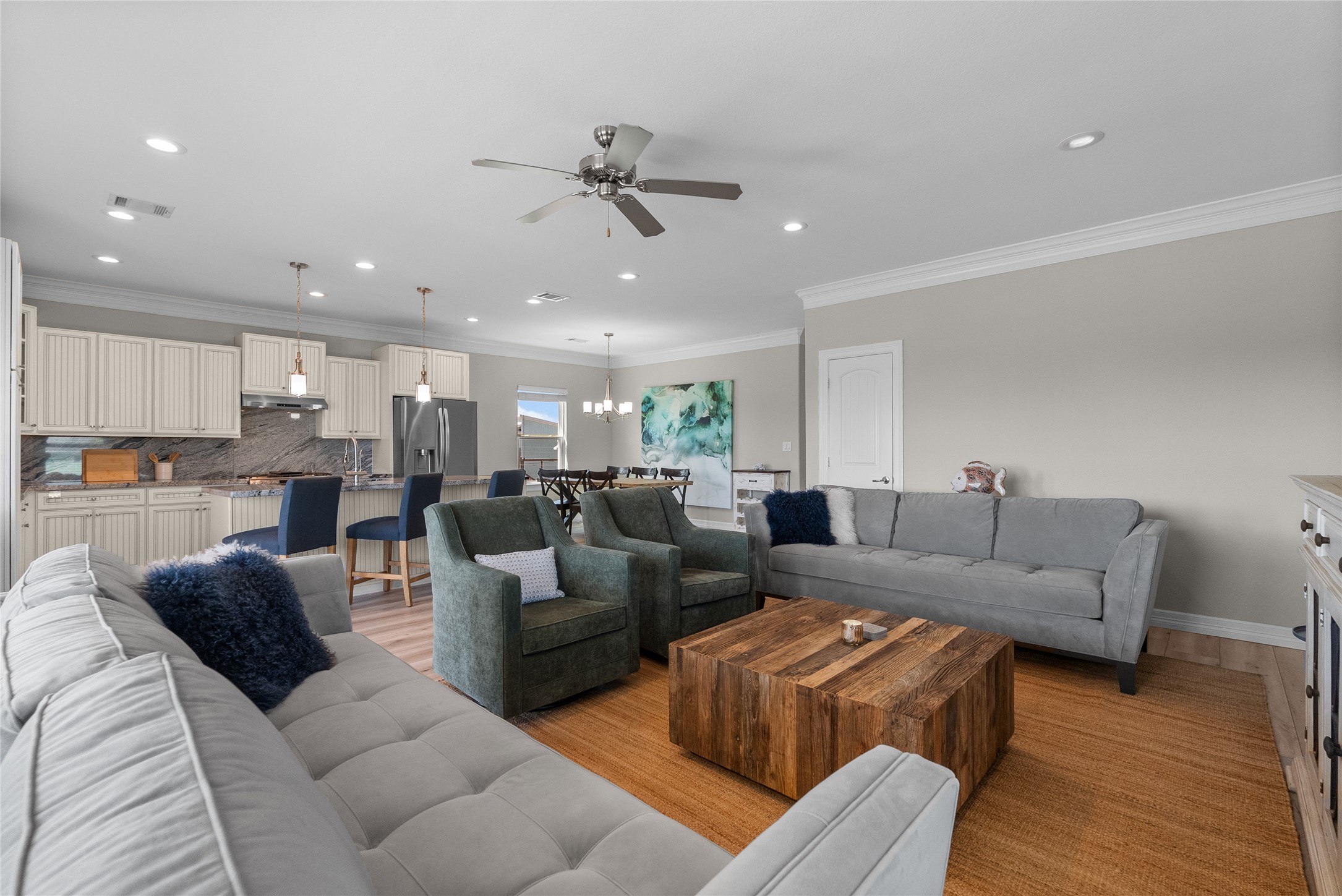 16610 Jolly Roger Road, Jamaica Beach, TX 77554