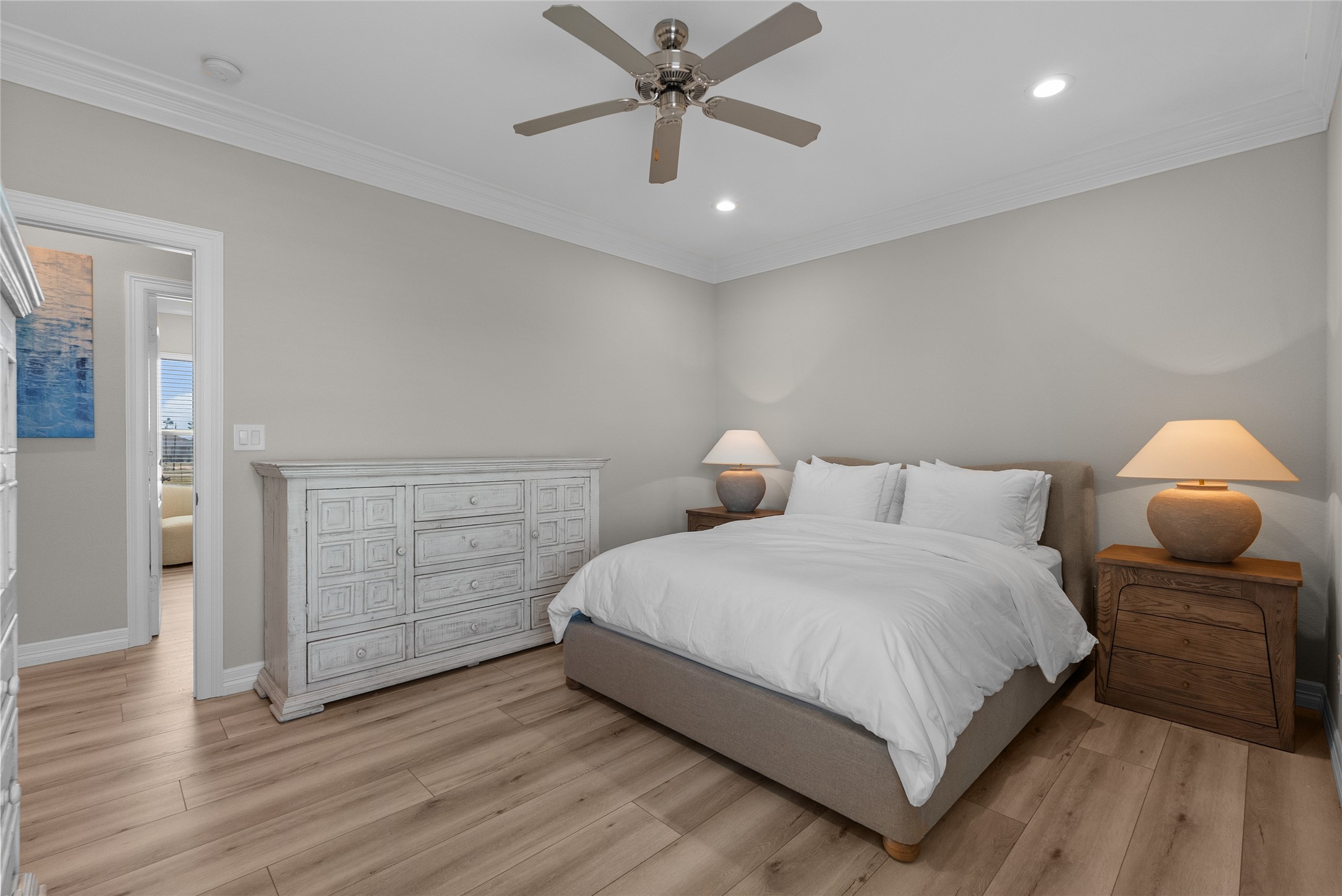 16610 Jolly Roger Road, Jamaica Beach, TX 77554