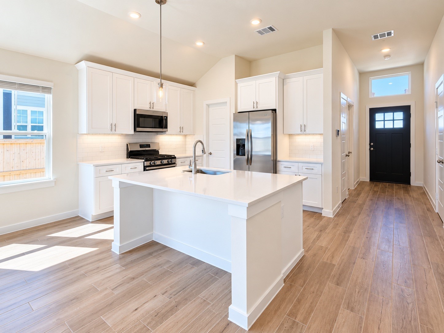 419 Pirate Falls Lane, Crosby, TX 77532